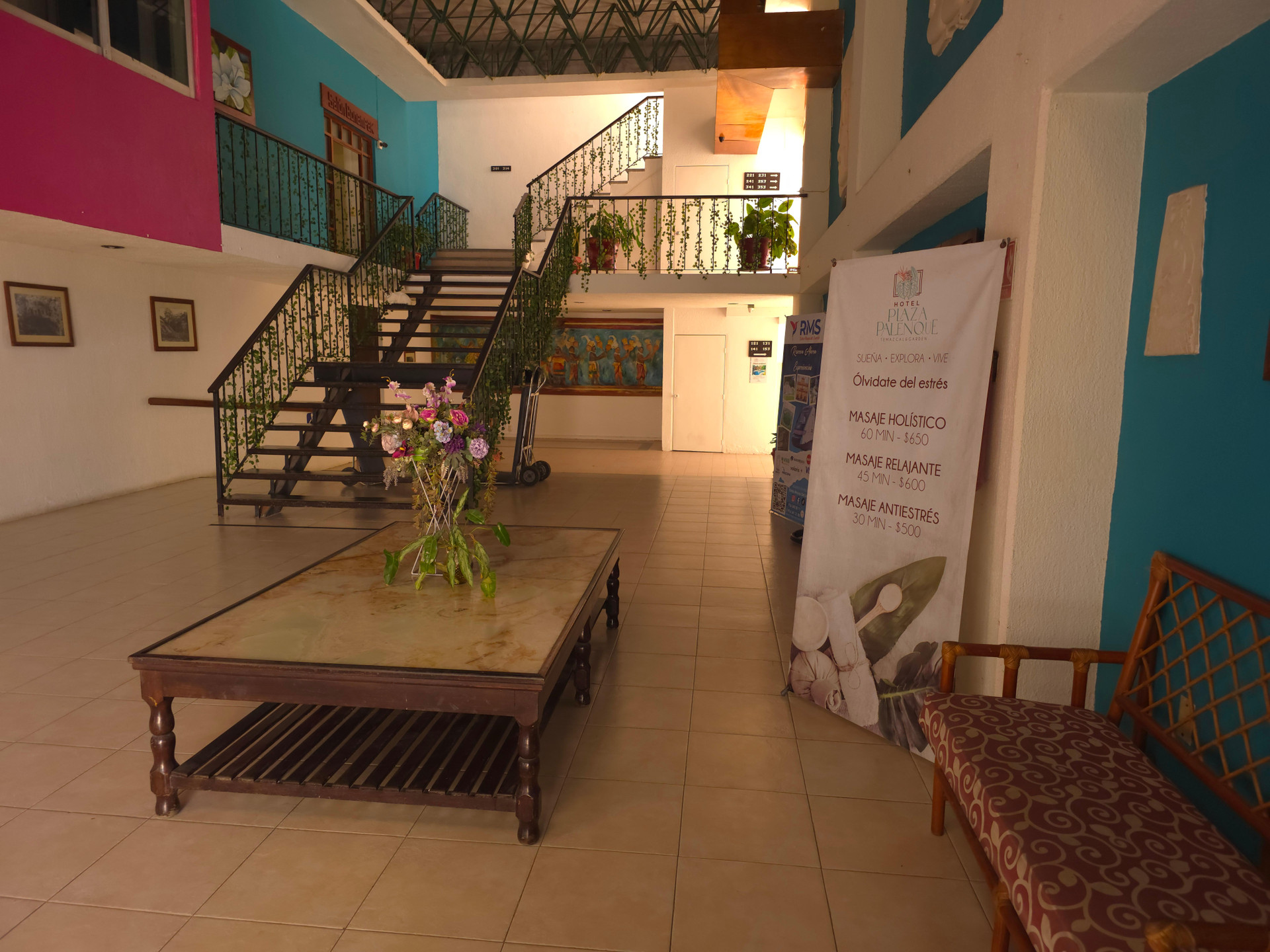 Vista Lobby Hotel Plaza Palenque