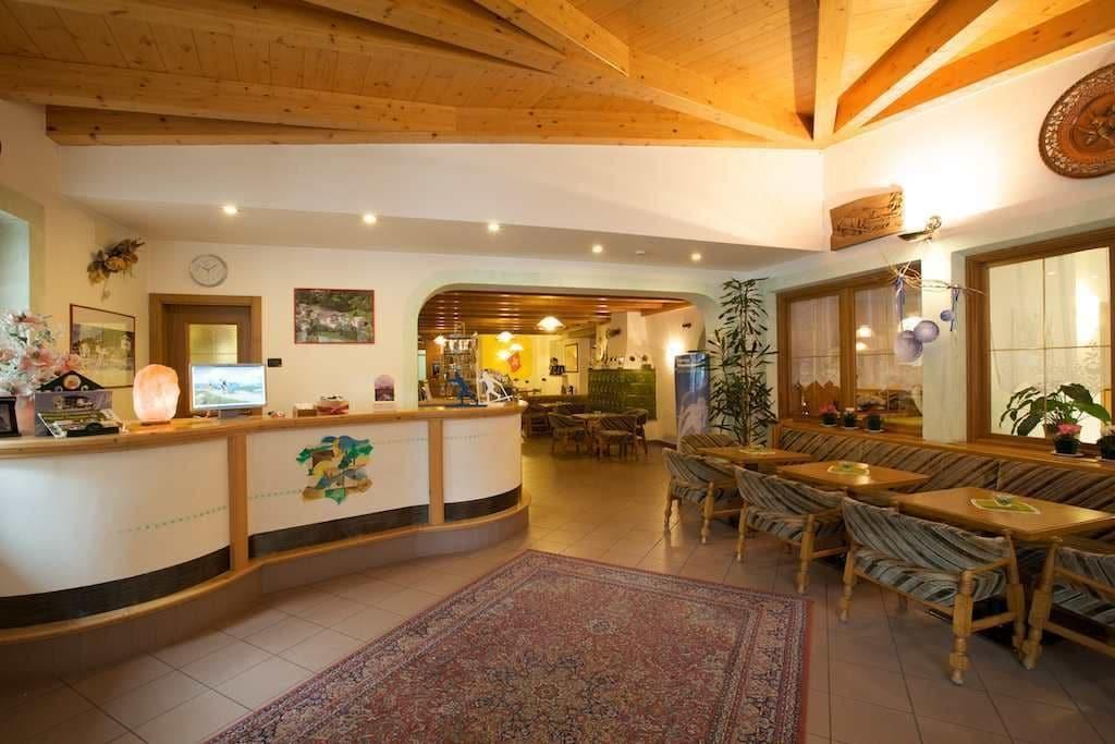 Vista Lobby Albergo Panorama