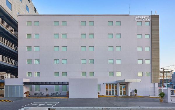 City Express Junior by Marriott Toluca Zona Industrial