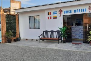 Alojamiento - Hostal Brisa Marina