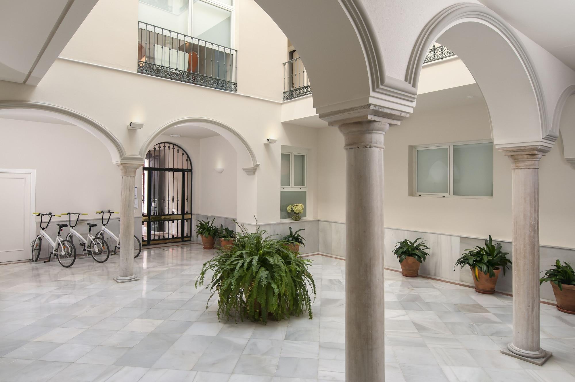 Varios Suites Sevilla Plaza Apartamentos