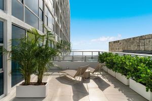 Alojamiento - Sea Escape- Private Sun Deck, Beachfront and Views