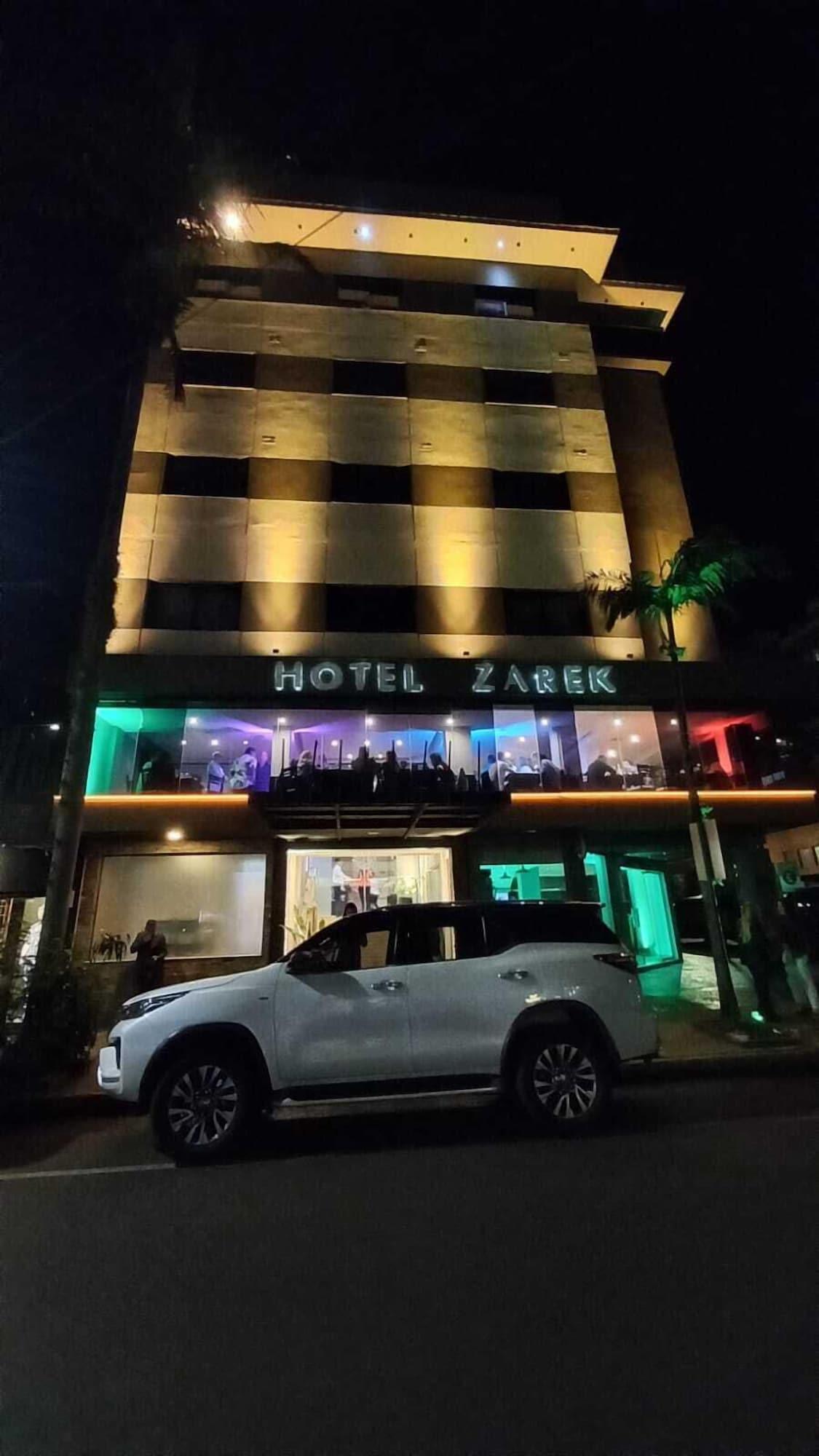 Vista Exterior Hotel Zarek