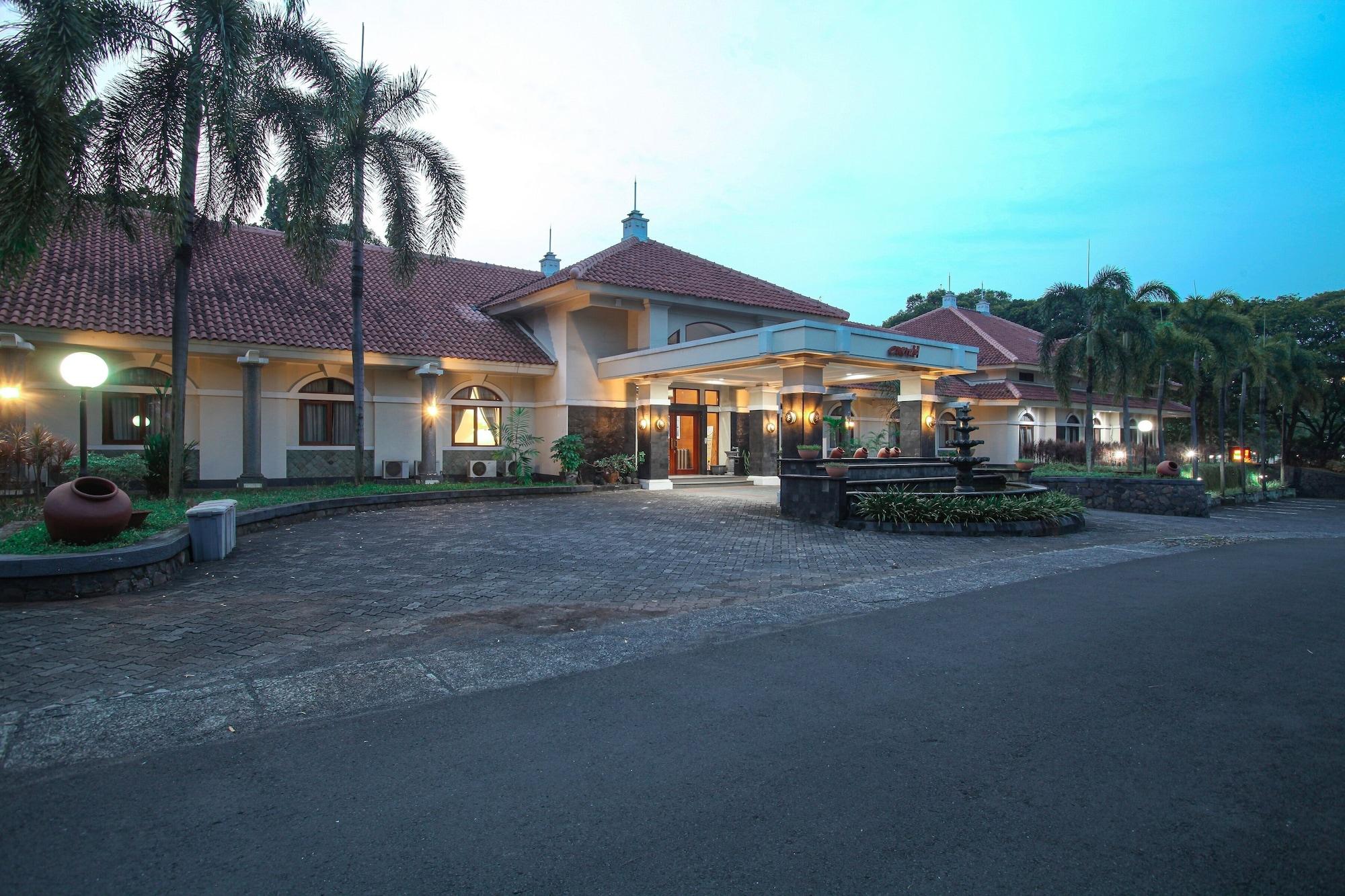 Vista Exterior The Royale Krakatau Hotel