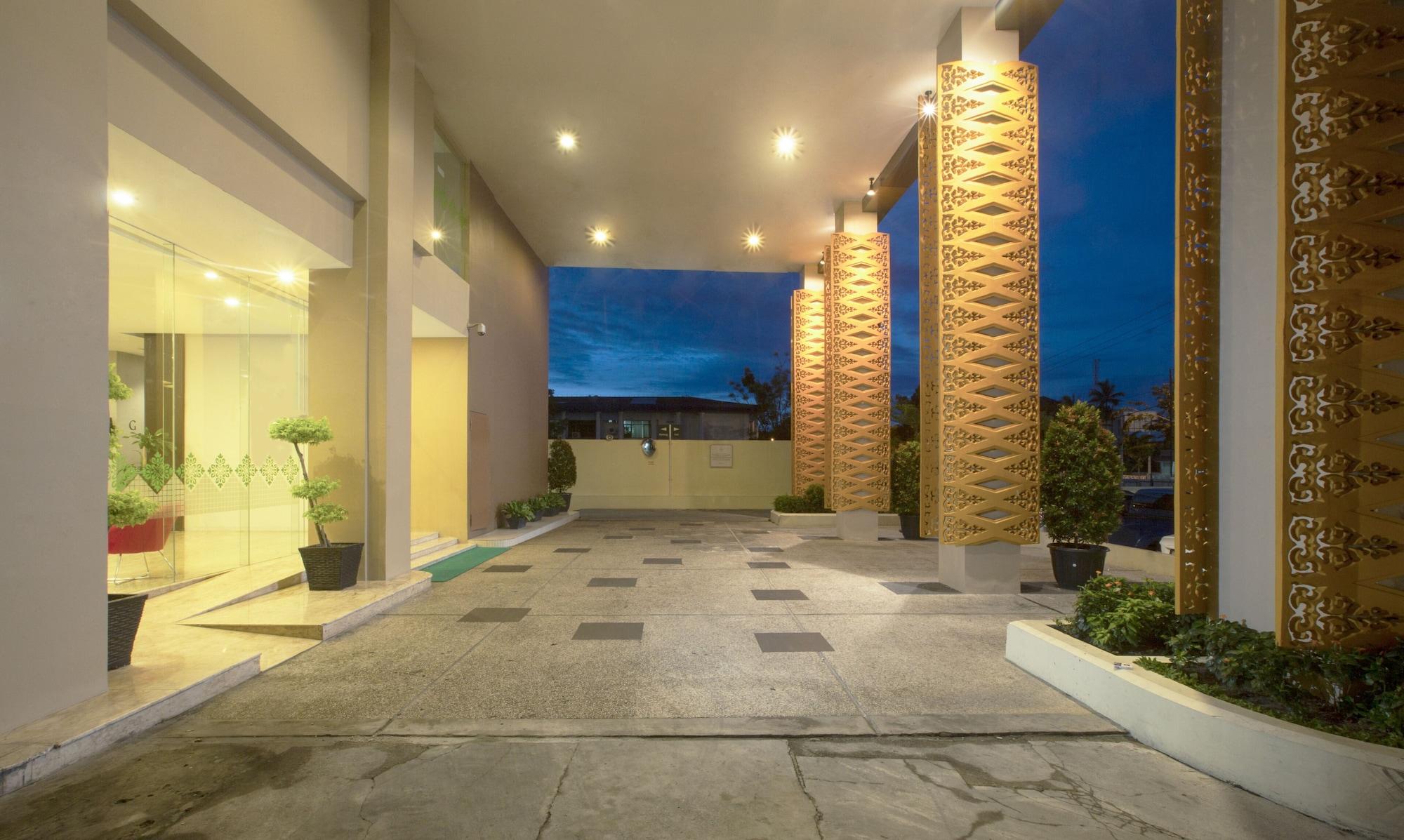 Vista Exterior KHAS Pekanbaru Hotel