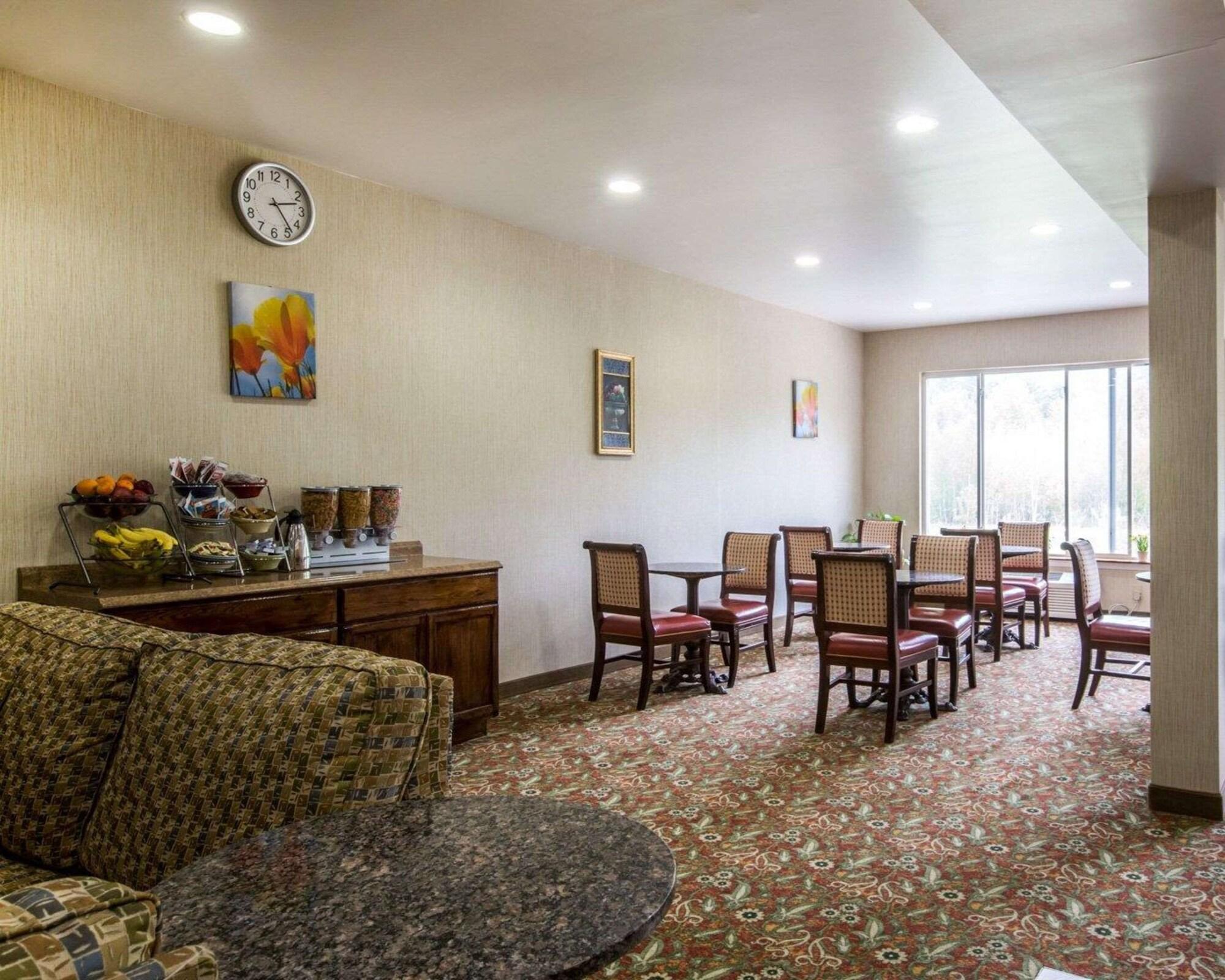 Restaurant Econo Lodge Lake Region