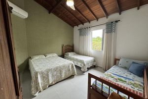 Casas - Sobrado a 700 Metros Praia do Veloso