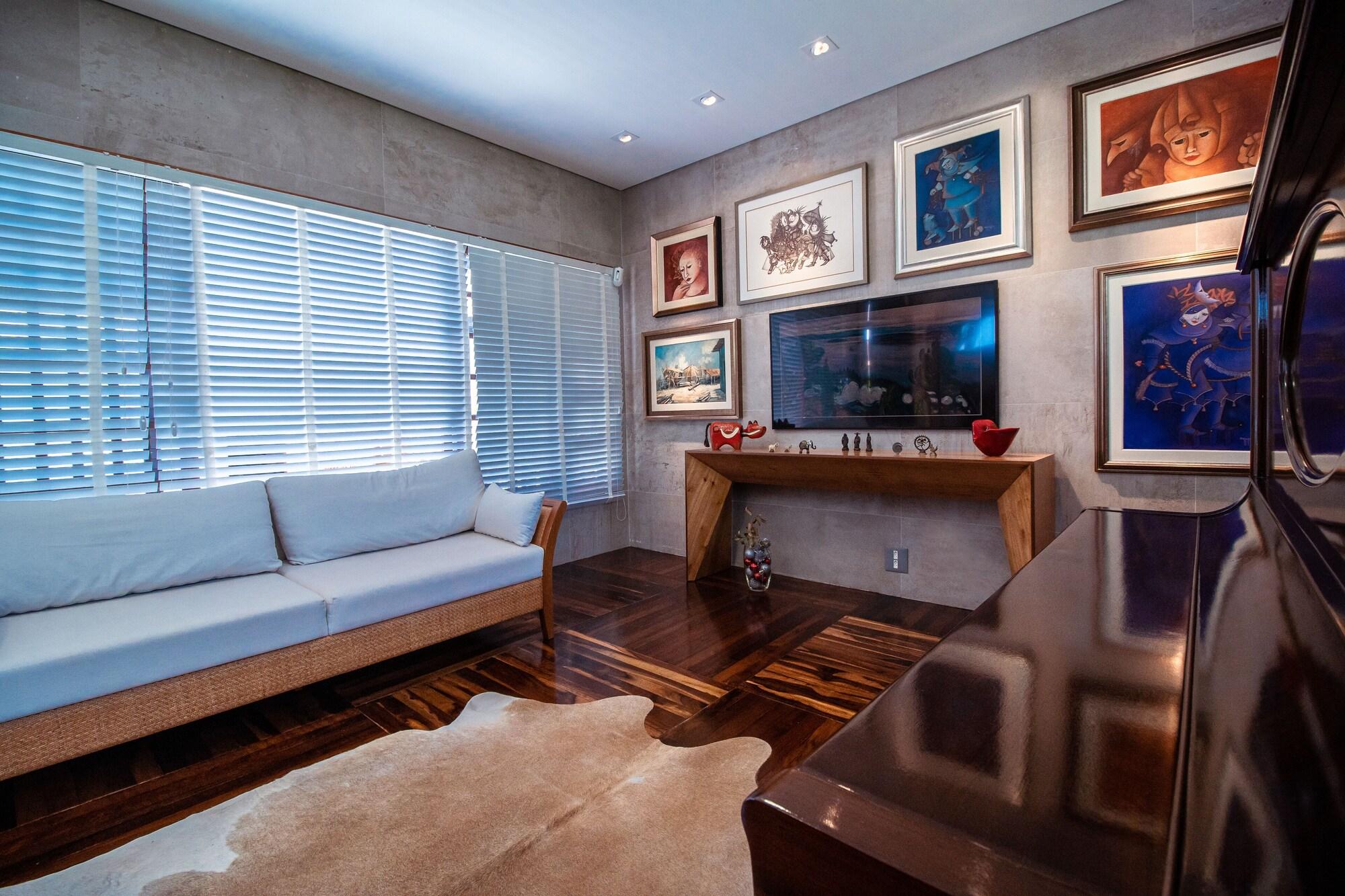 Vista Lobby Spazio del Sole Jurere