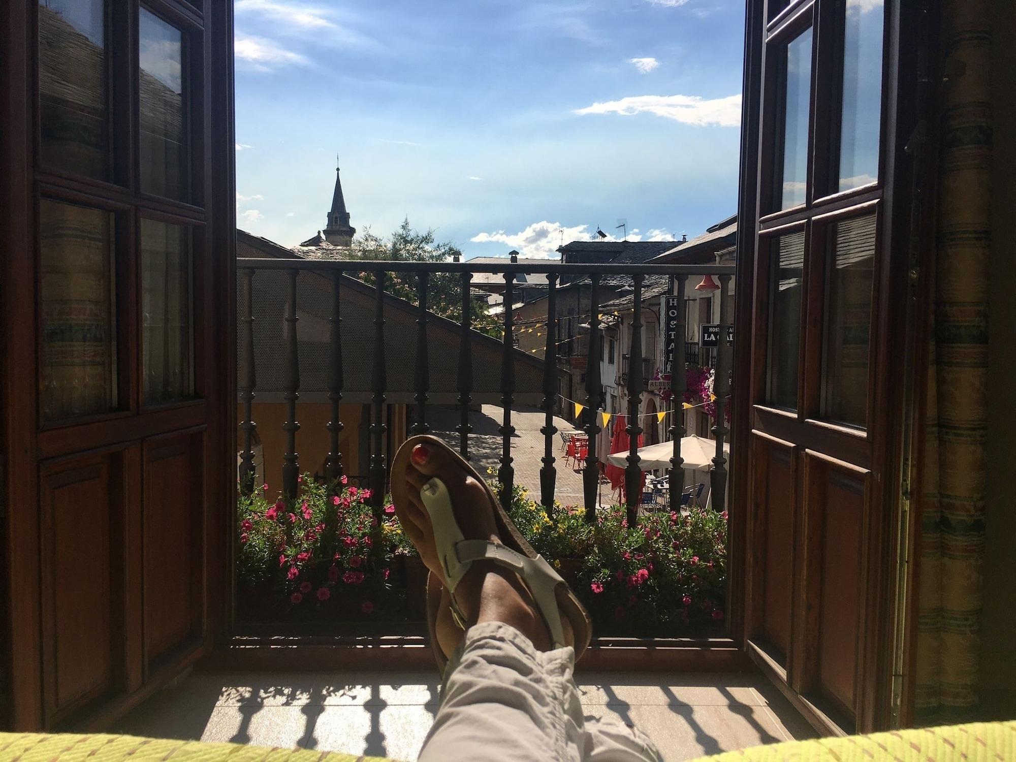 Varios Hostal Santa María