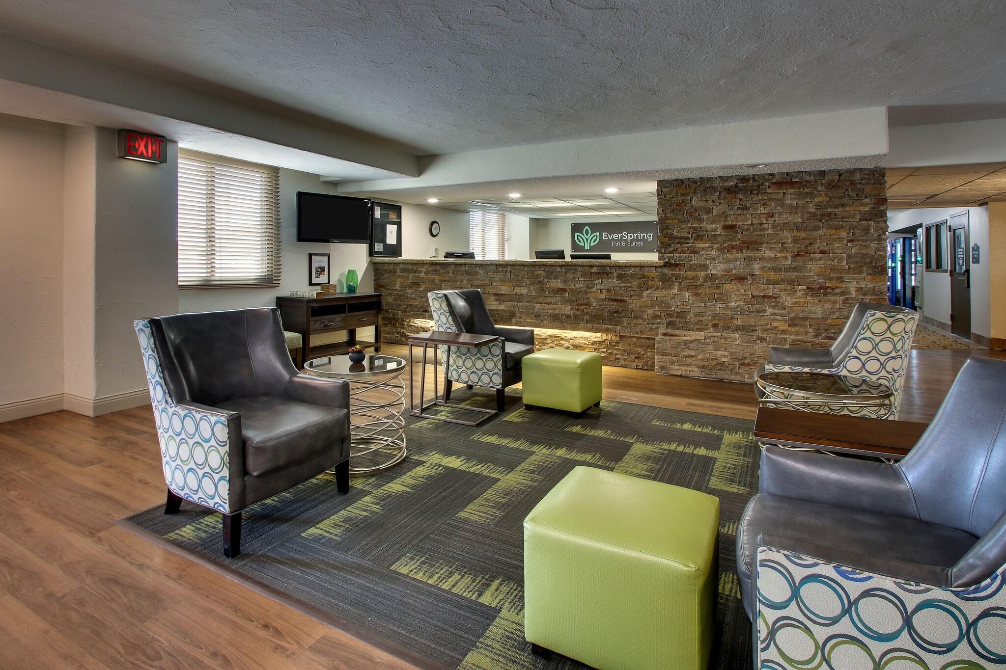 Vista Lobby EverSpring Inn