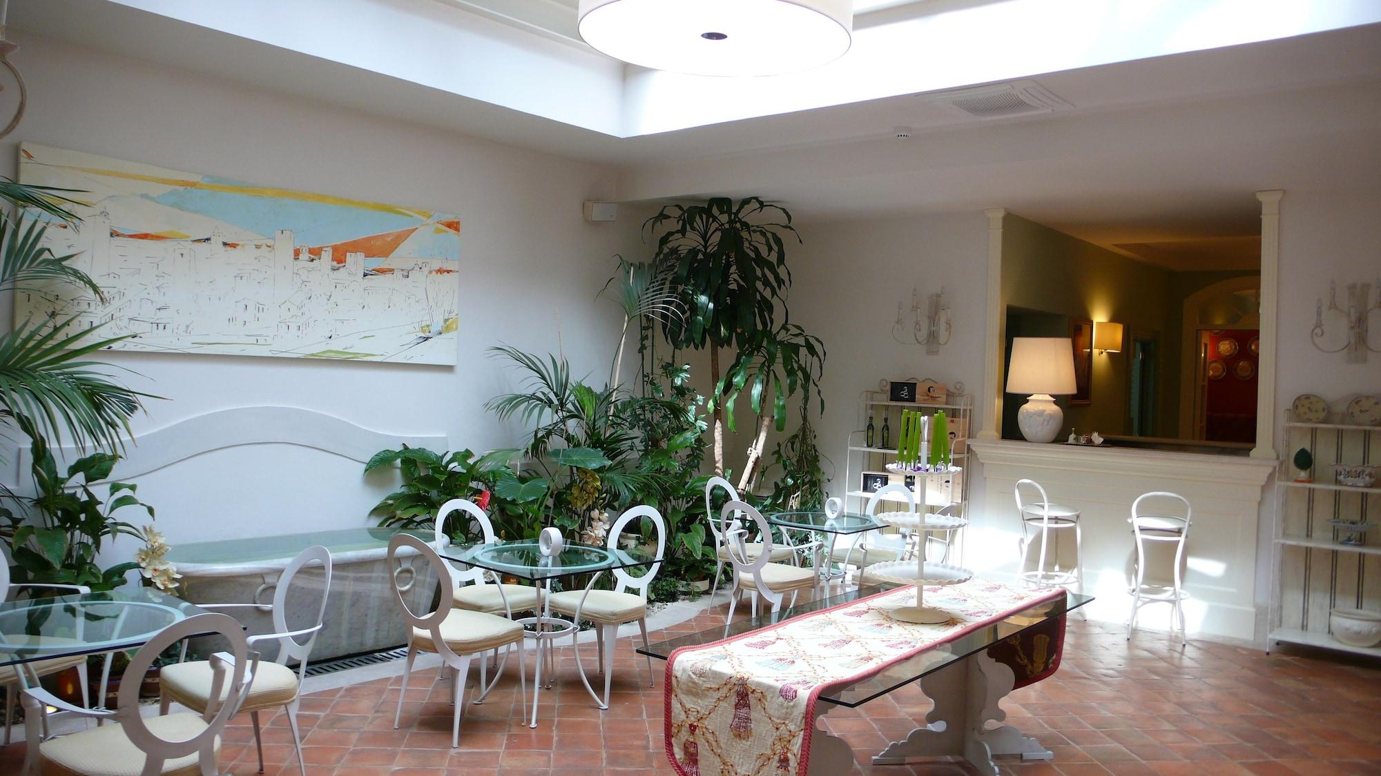 Bar/Salón Hotel & Residenza 100 Torri
