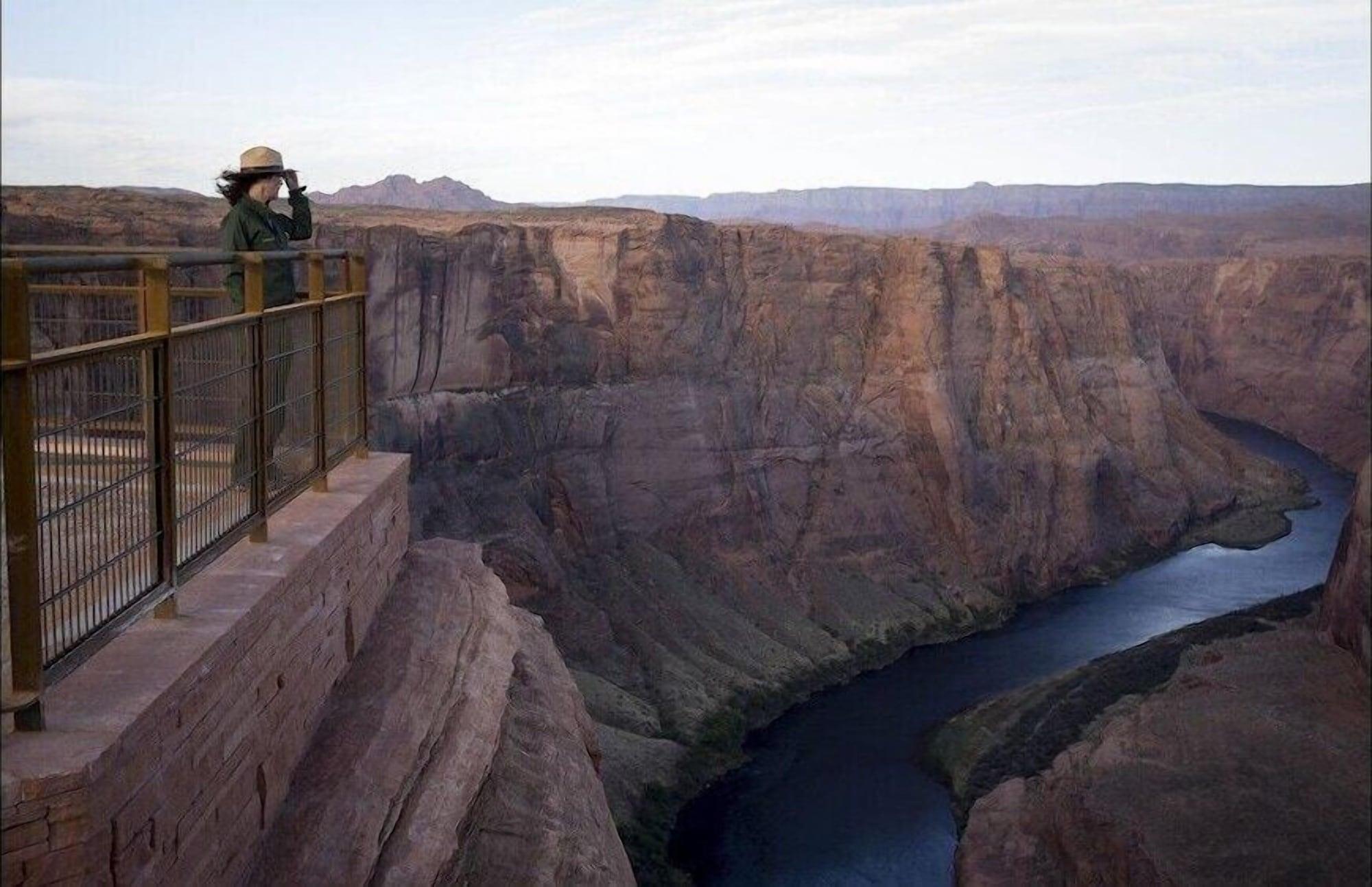 Varios Motel 6 Page, AZ