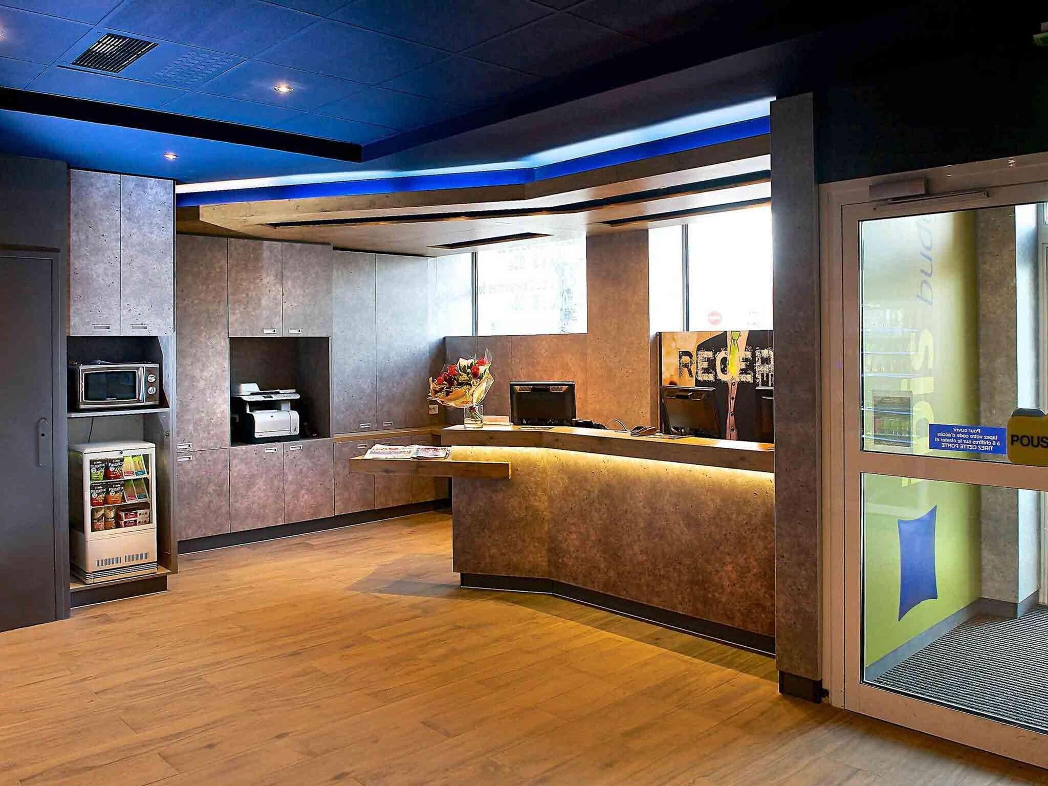 Vista Lobby ibis budget Strasbourg Centre Gare