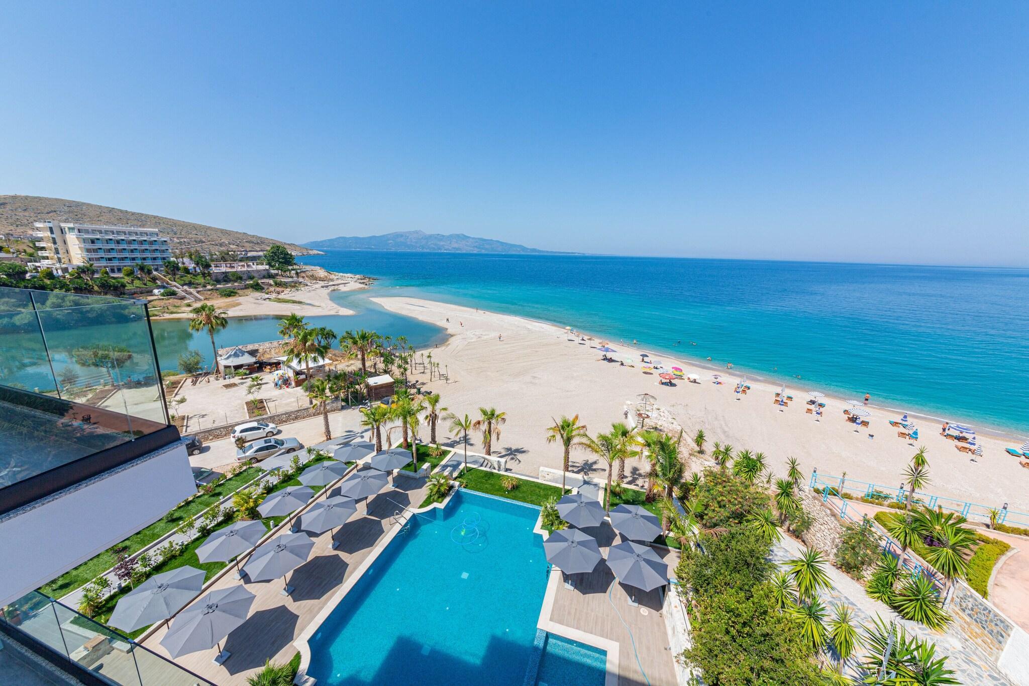 Vista Exterior El Primero Hotel