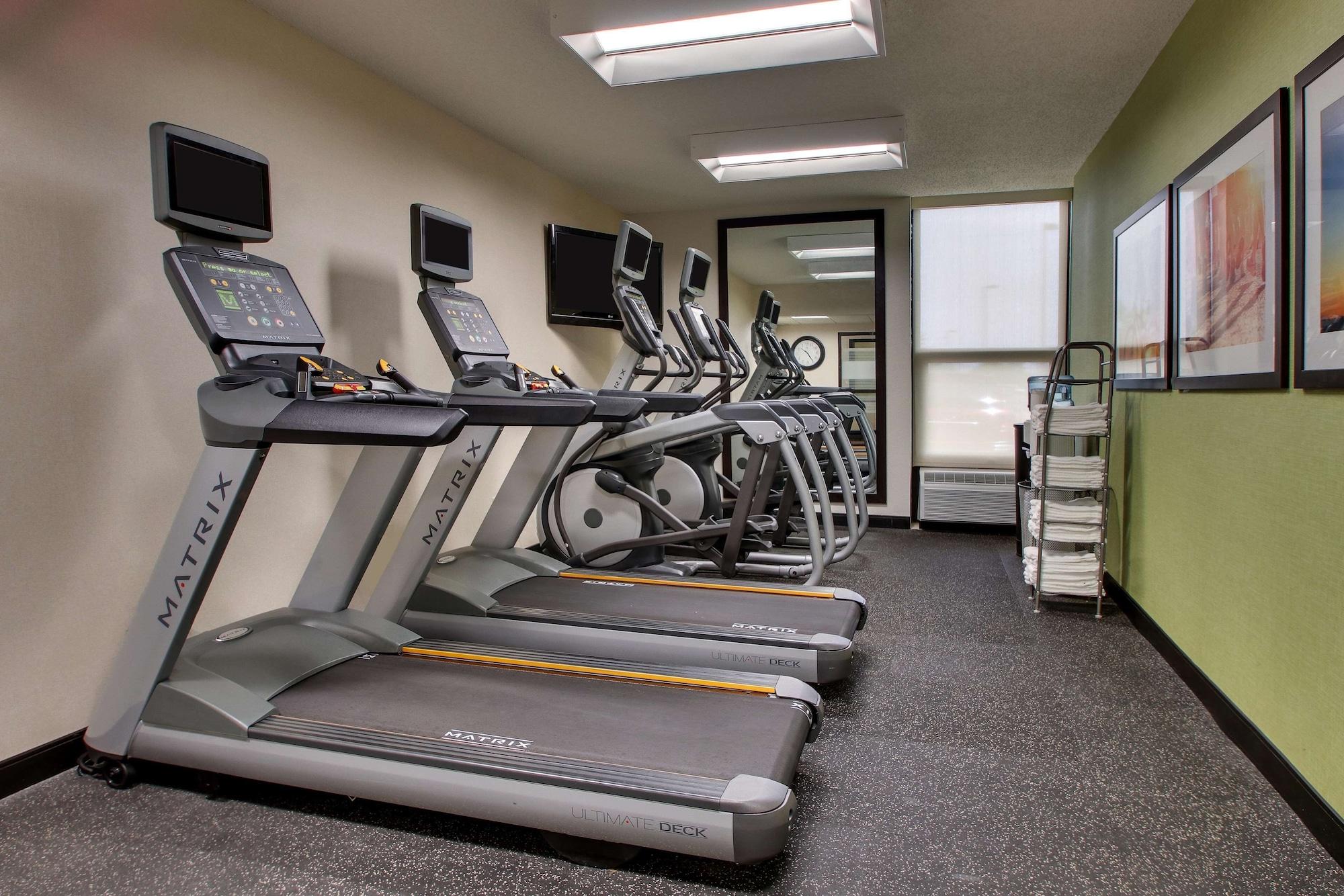 Gimnasio Drury Inn & Suites Evansville East