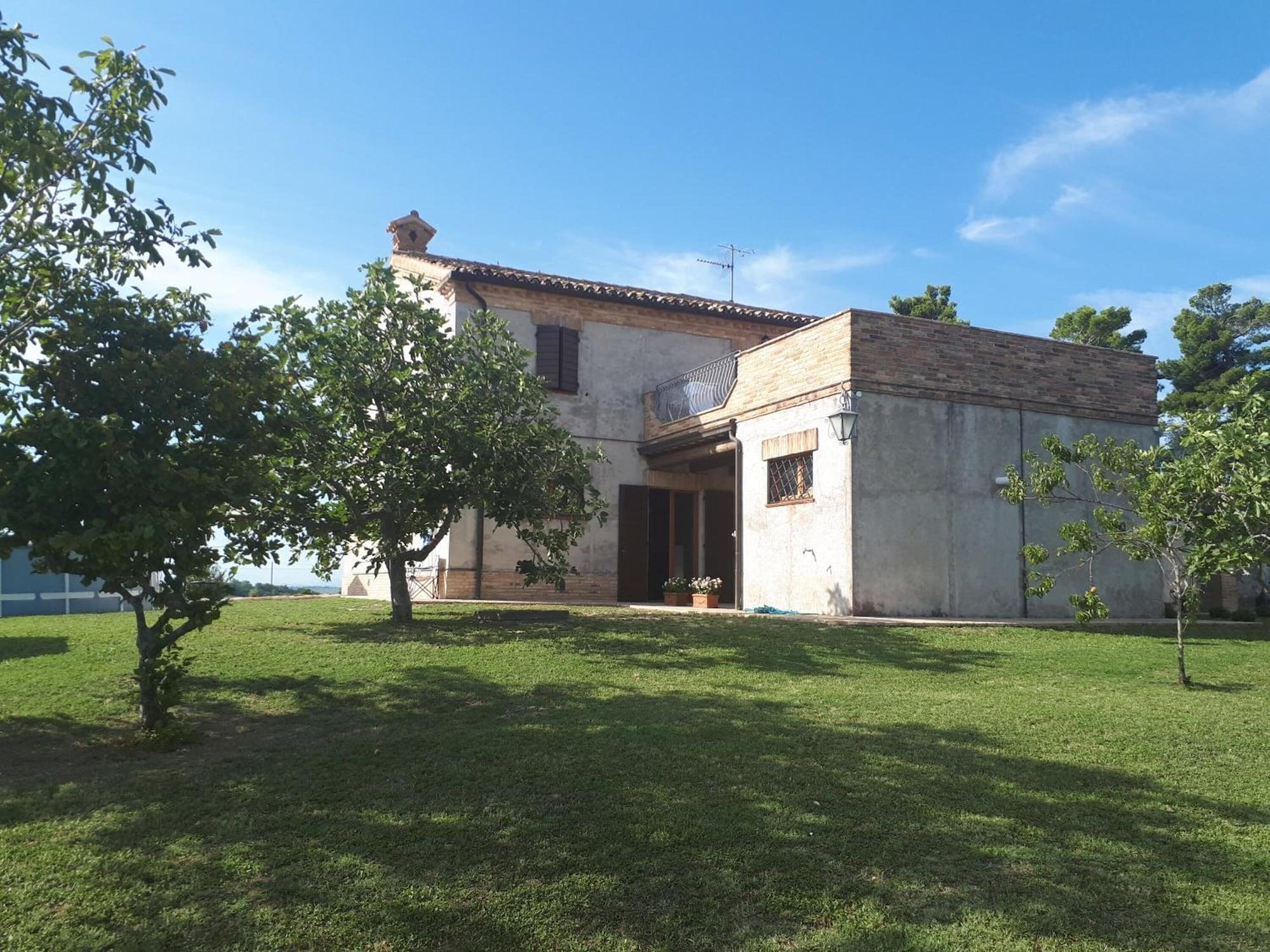 Vista Exterior B&B I Pini Di Storaco