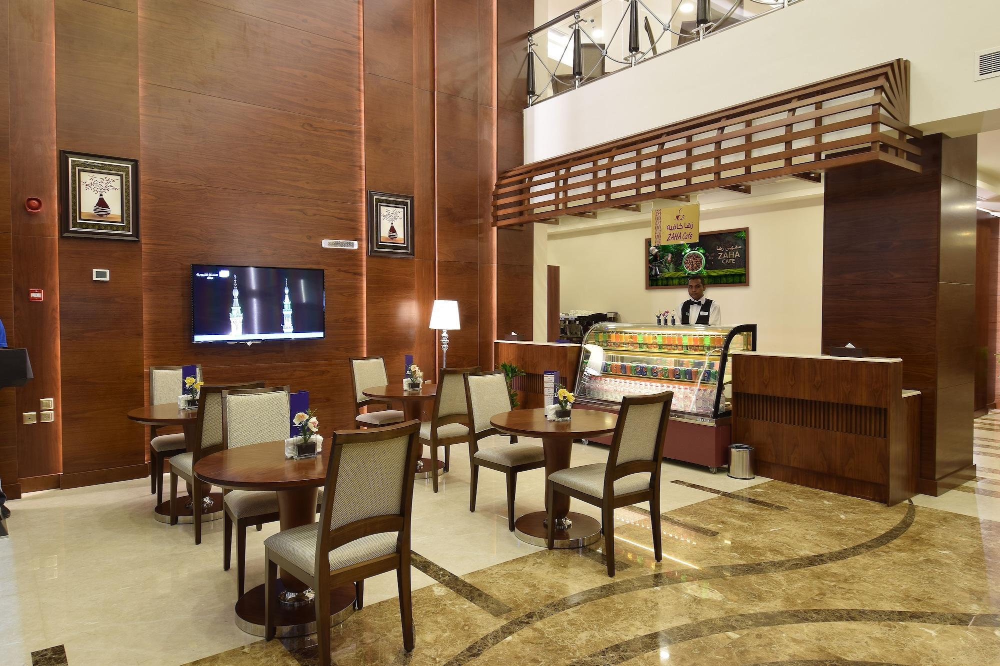 Bar/Salón Zaha Al Munawara Hotel