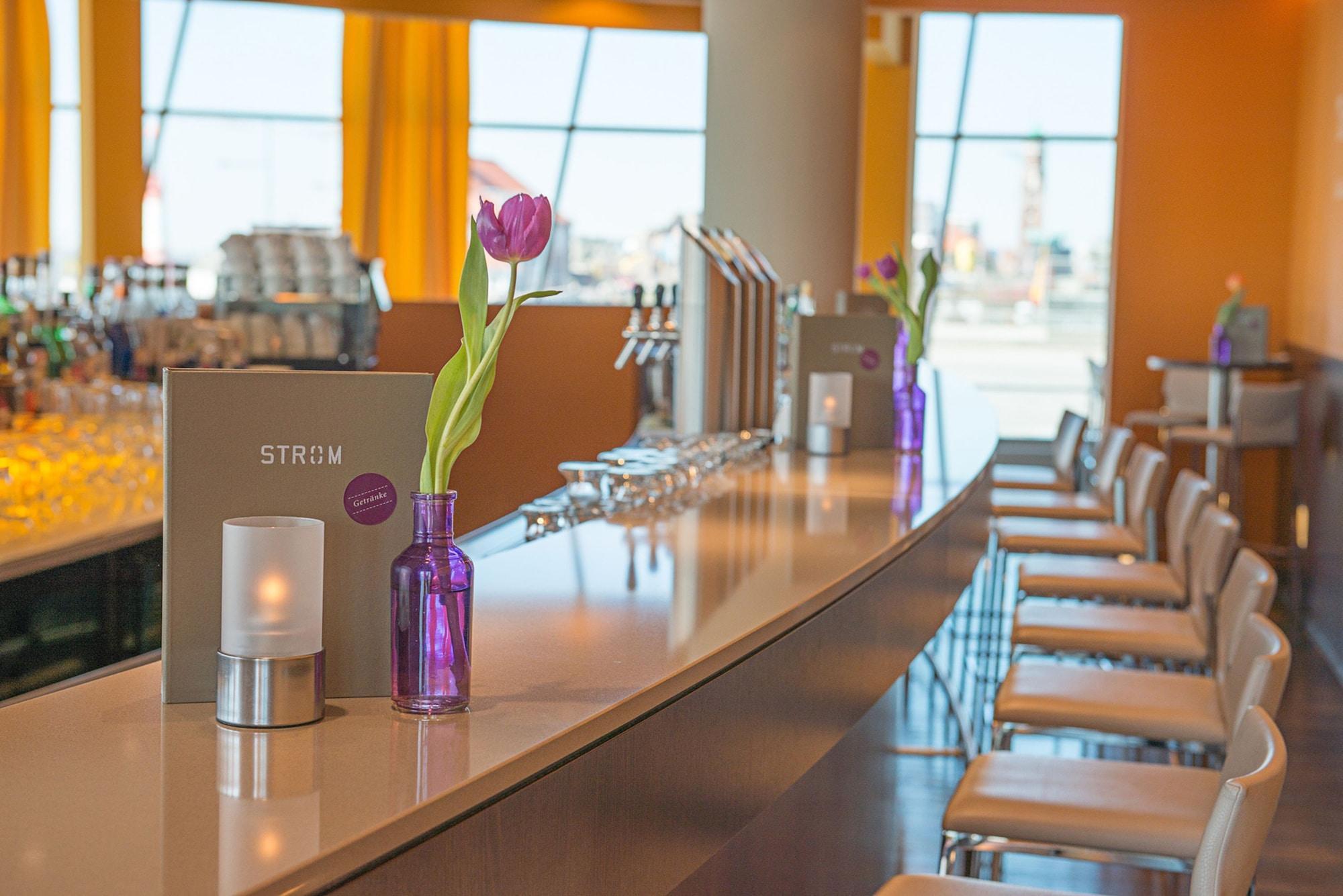 Bar/Salón ATLANTIC Hotel Sail City