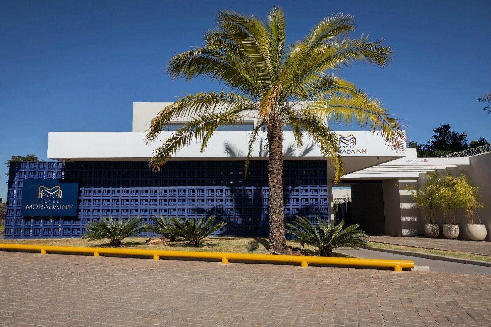 Varios Hotel Morada Inn