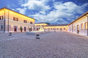 Alojamiento - Borgo Pallavicini Mori