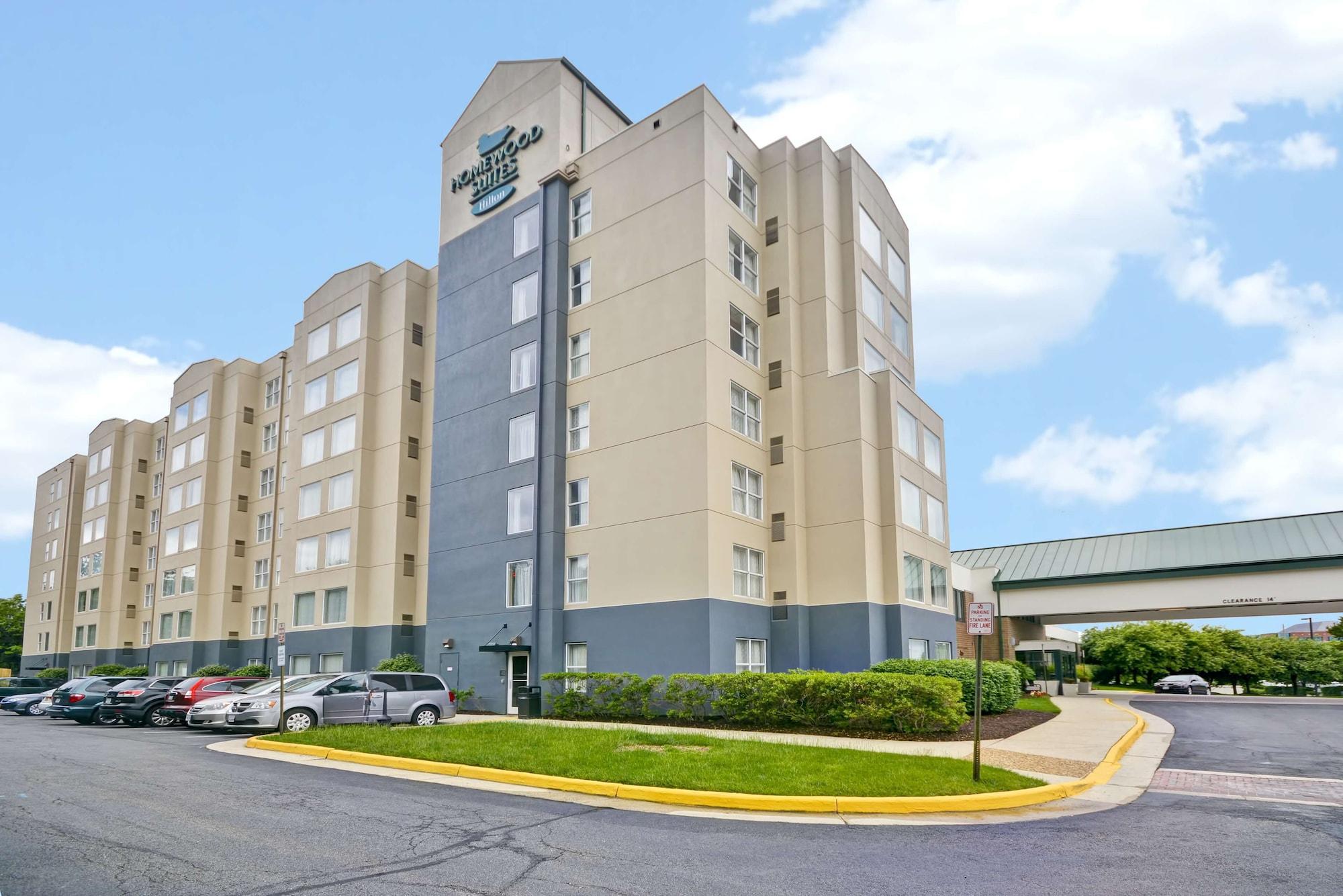 Varios Homewood Suites by Hilton Dulles Int'l Airport