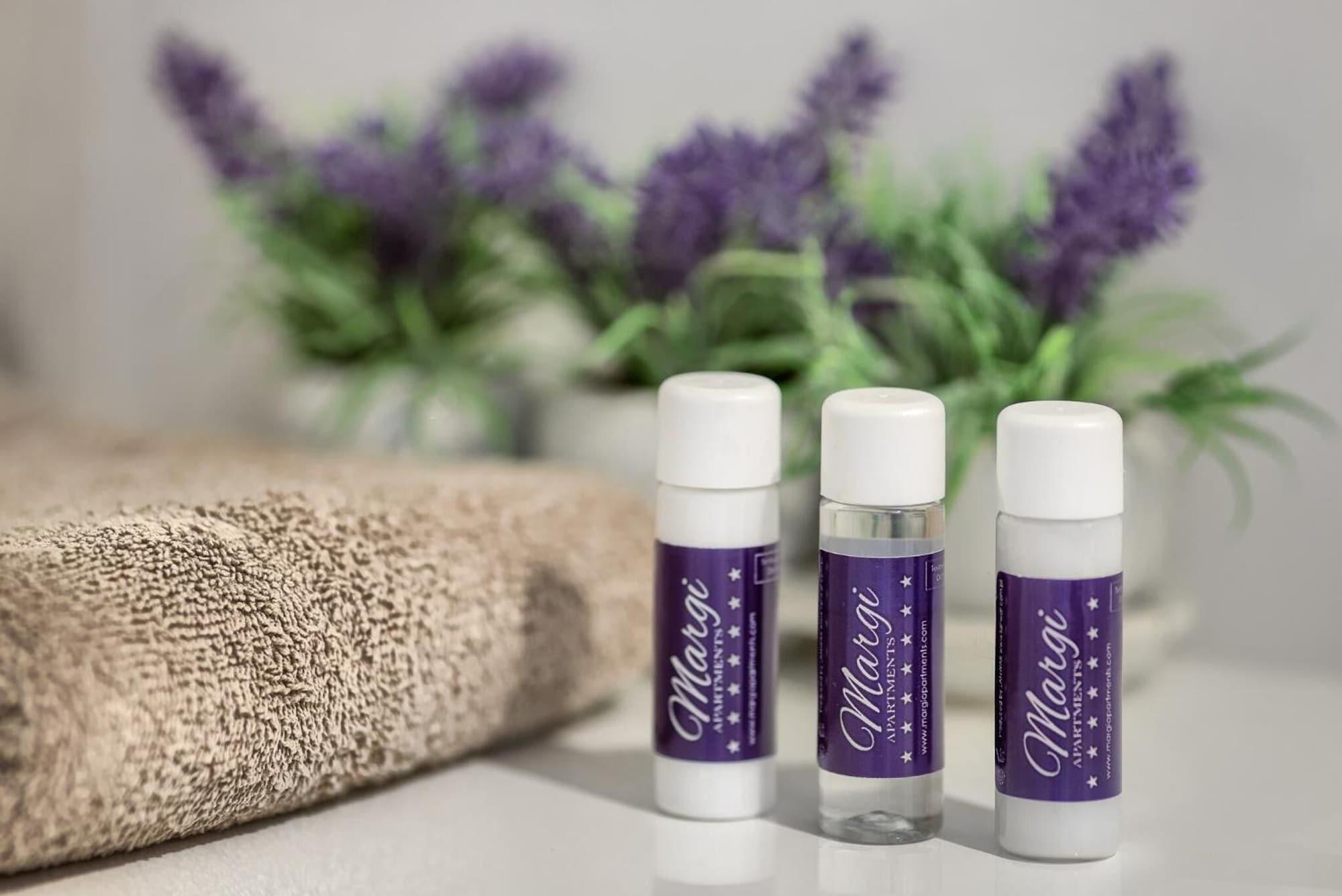 Equipamiento de Habitación MARGI Brandy Apartament