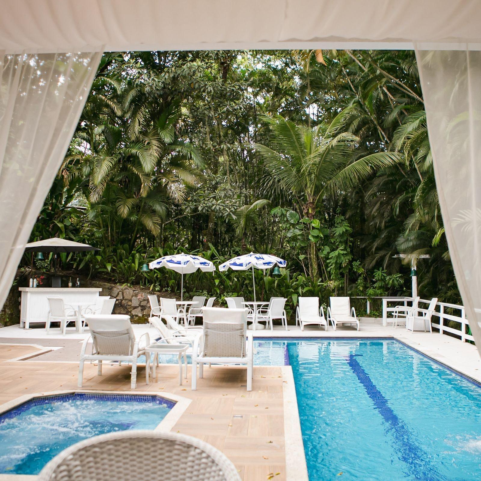 Vista Piscina Don Pascual