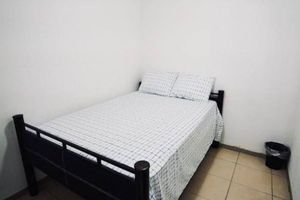 Alojamiento - Hostel 103