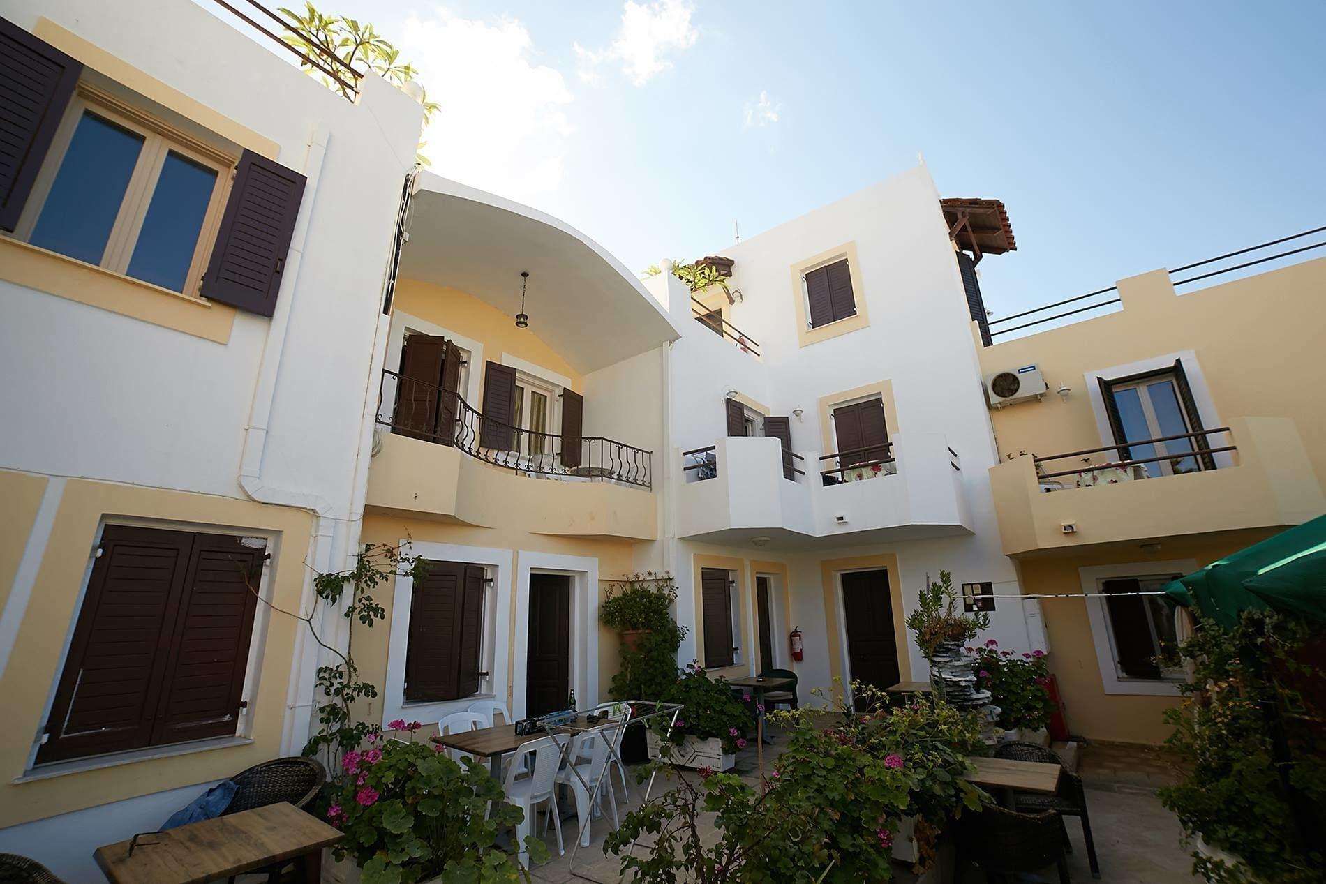 Vista Exterior Sun and Sea Apartments