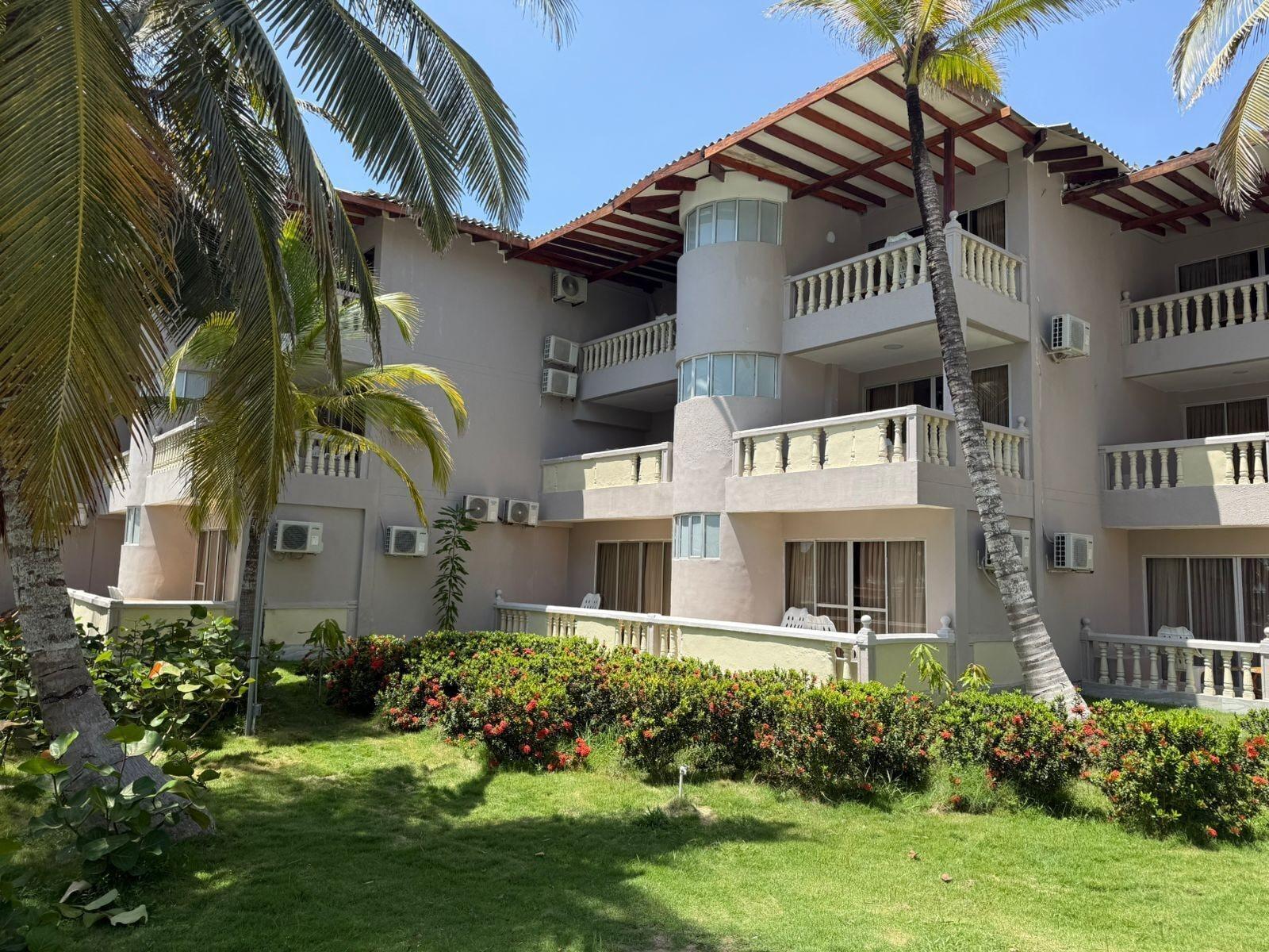 Vista Exterior Hotel Playa Palmeras Cartagena