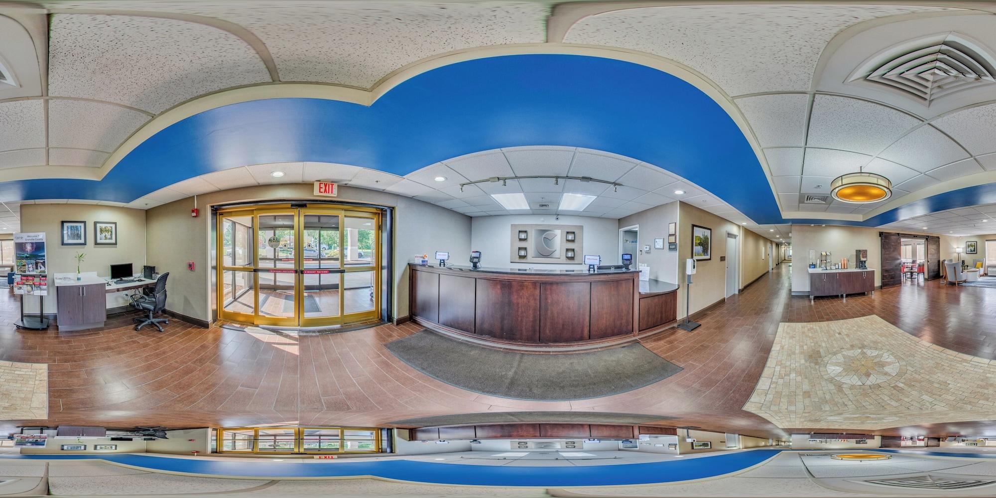 Vista Lobby Comfort Inn & Suites Oxford South