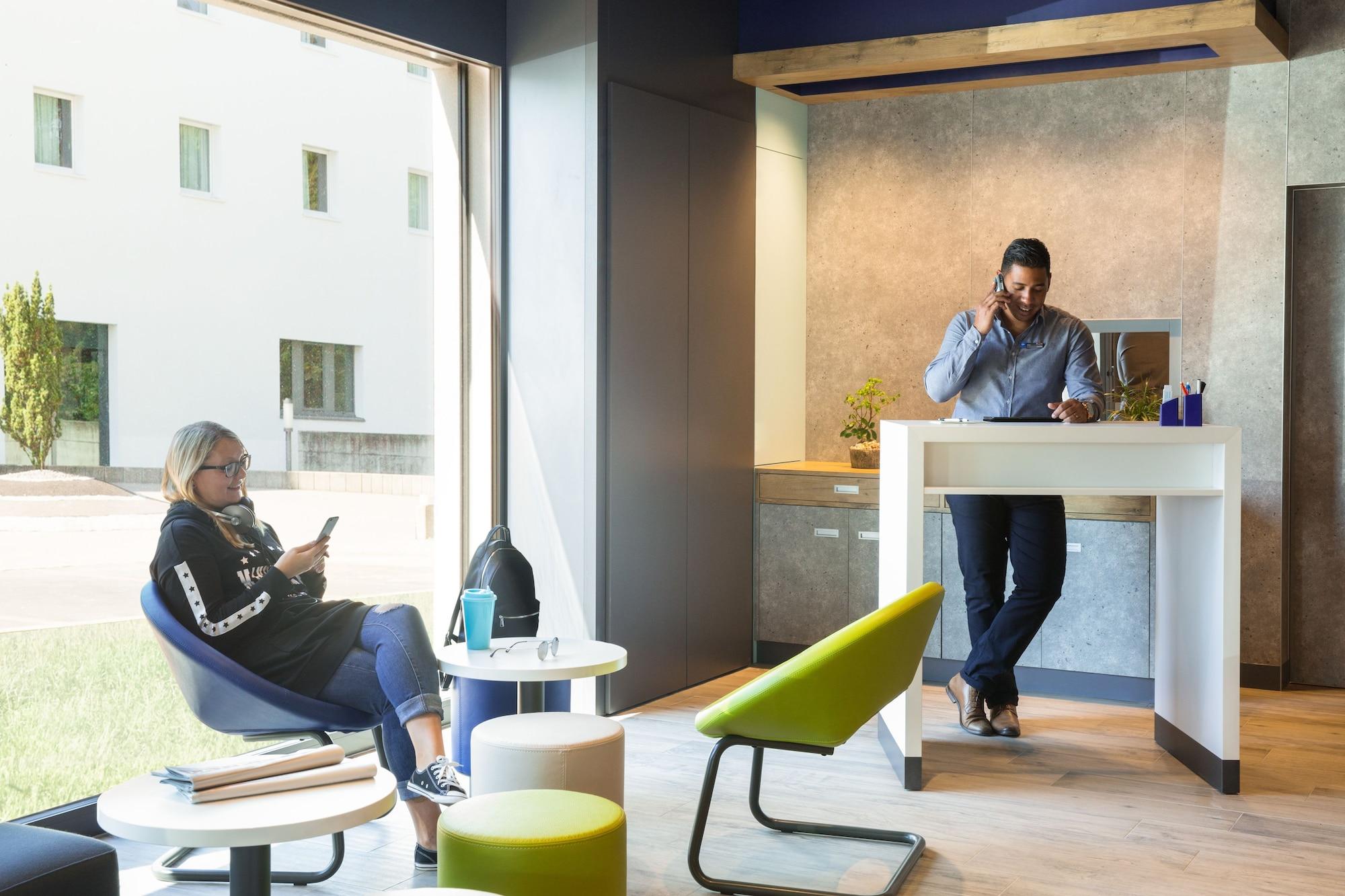 Vista Lobby ibis budget Fribourg