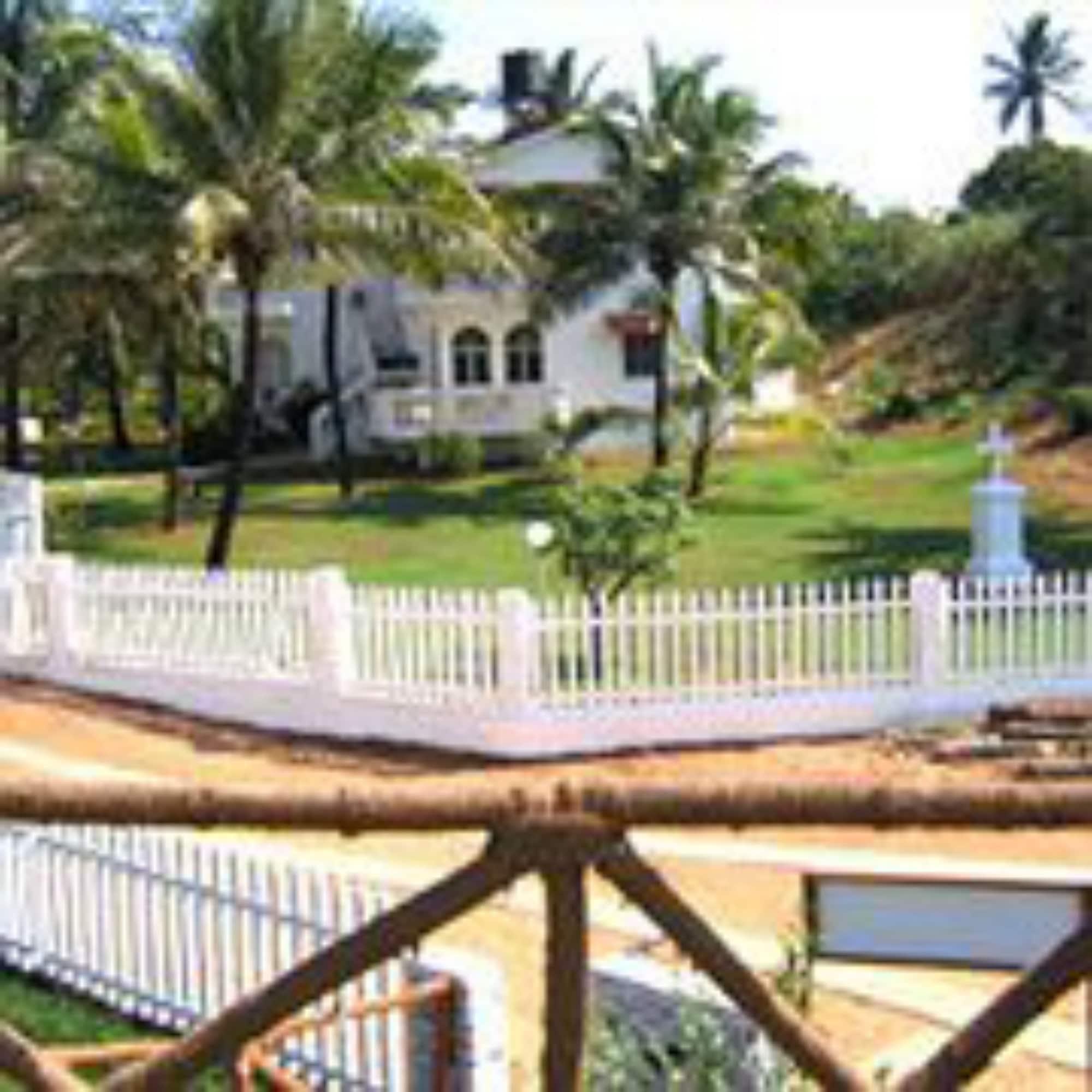 Vista Exterior Colonia Santa Maria