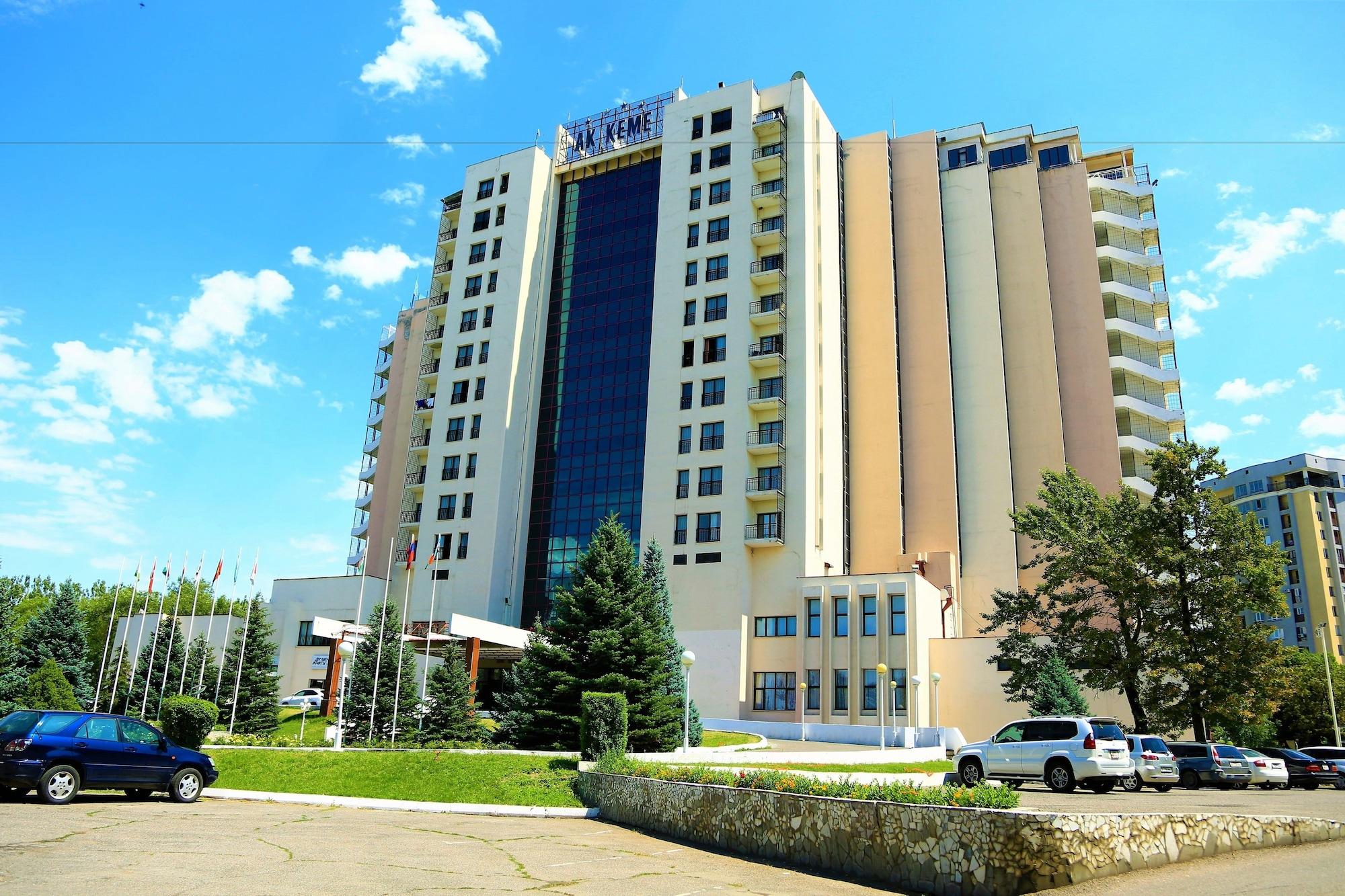 Varios Hotel Ak-Keme