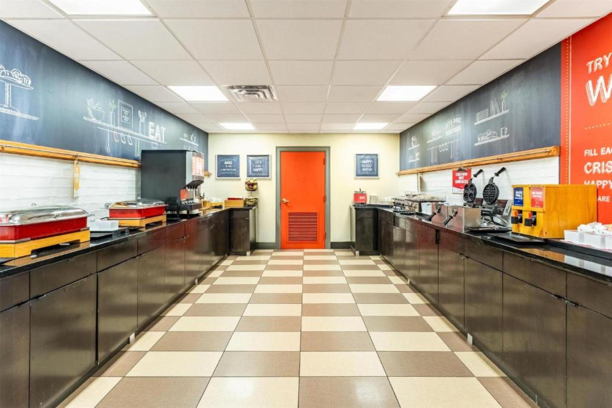 Restaurant Hampton Inn & Suites Newtown