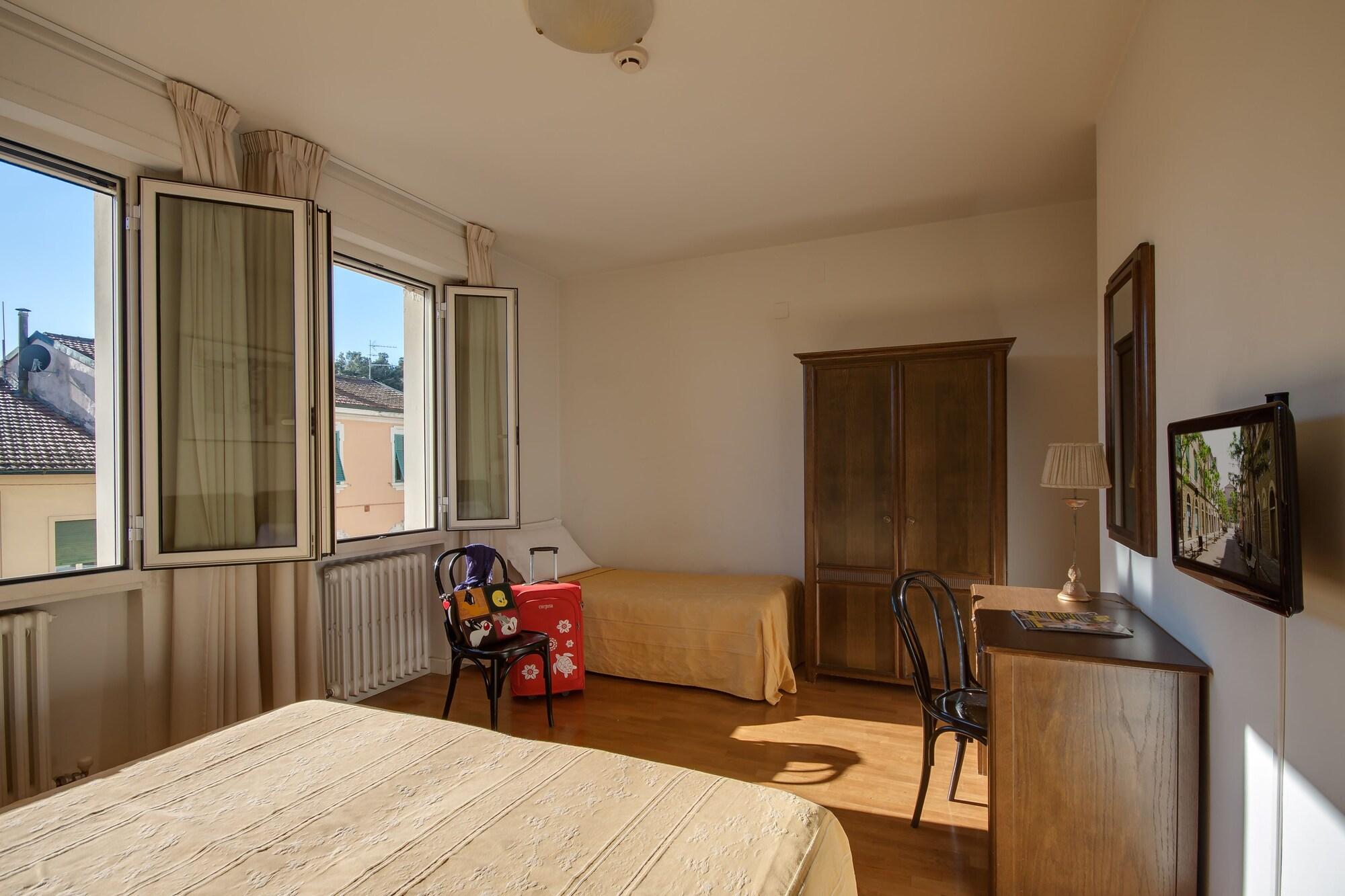Set de Habitación Hotel La Pace