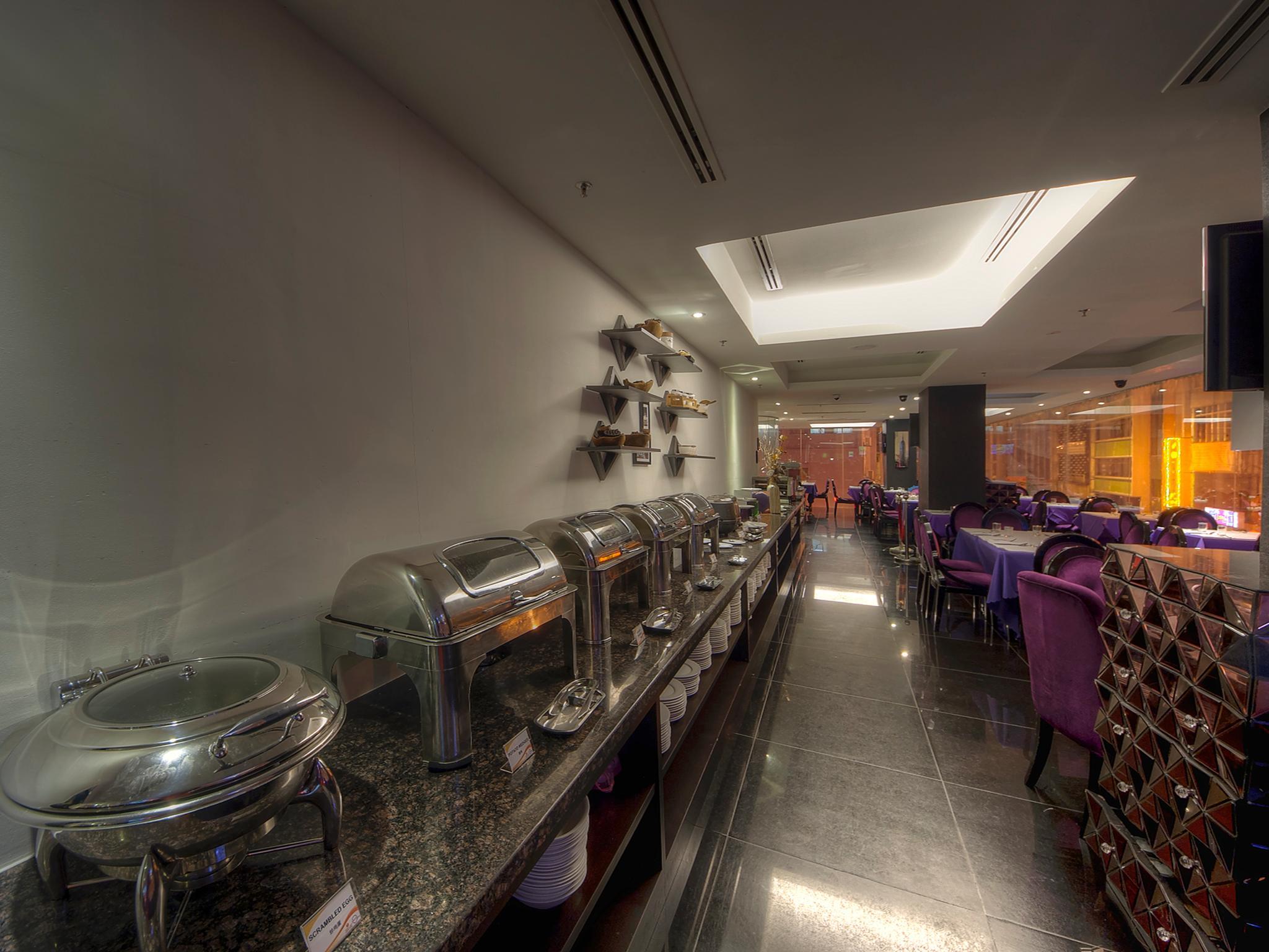 Restaurant Arenaa Star Hotel