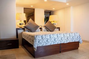 Alquiler Vacacional - Apartamento Espacioso con Vista al Mar