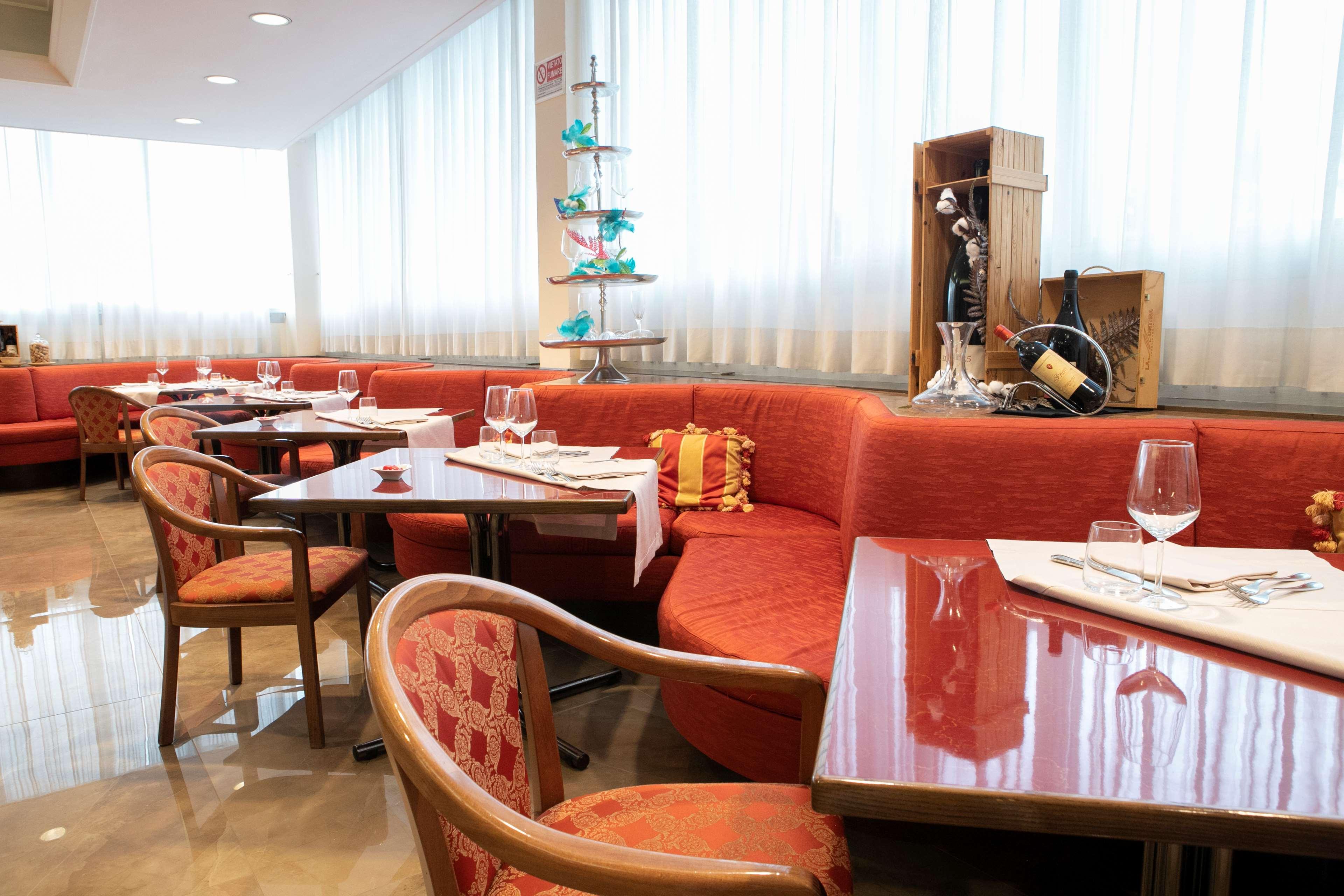 Bar/Salón Etrusco Arezzo Hotel, Sure Hotel Collection by Best Western