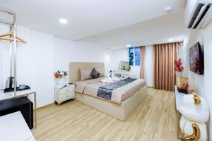 Alojamiento - Le Vu Hotel