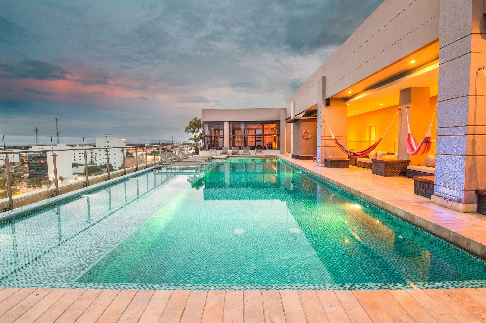 Vista da piscina GHL Hotel Montería