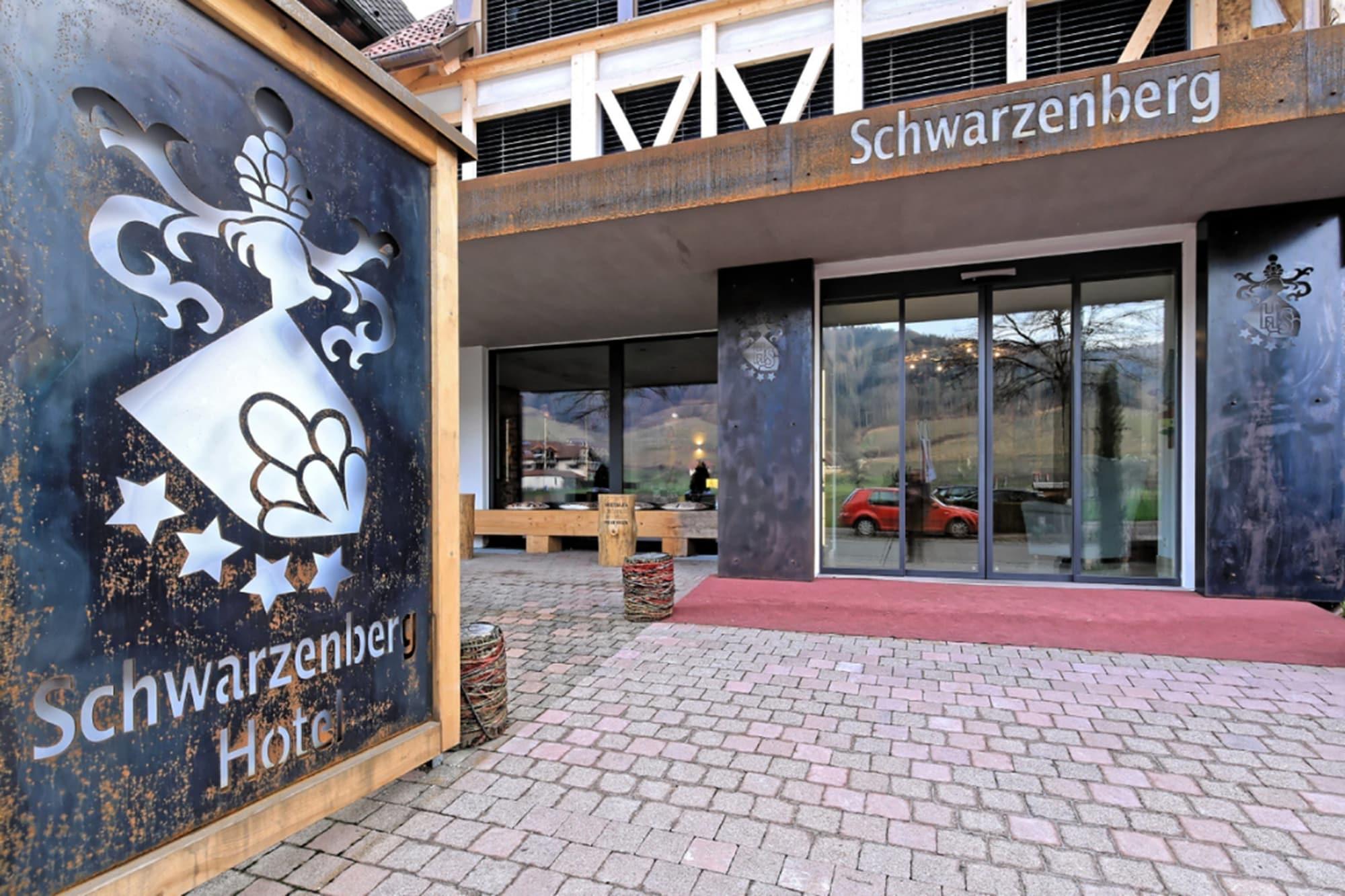 Varios Hotel Schwarzenberg