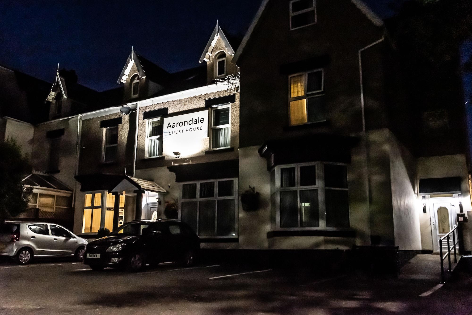 Vista Exterior Aarondale Guest House