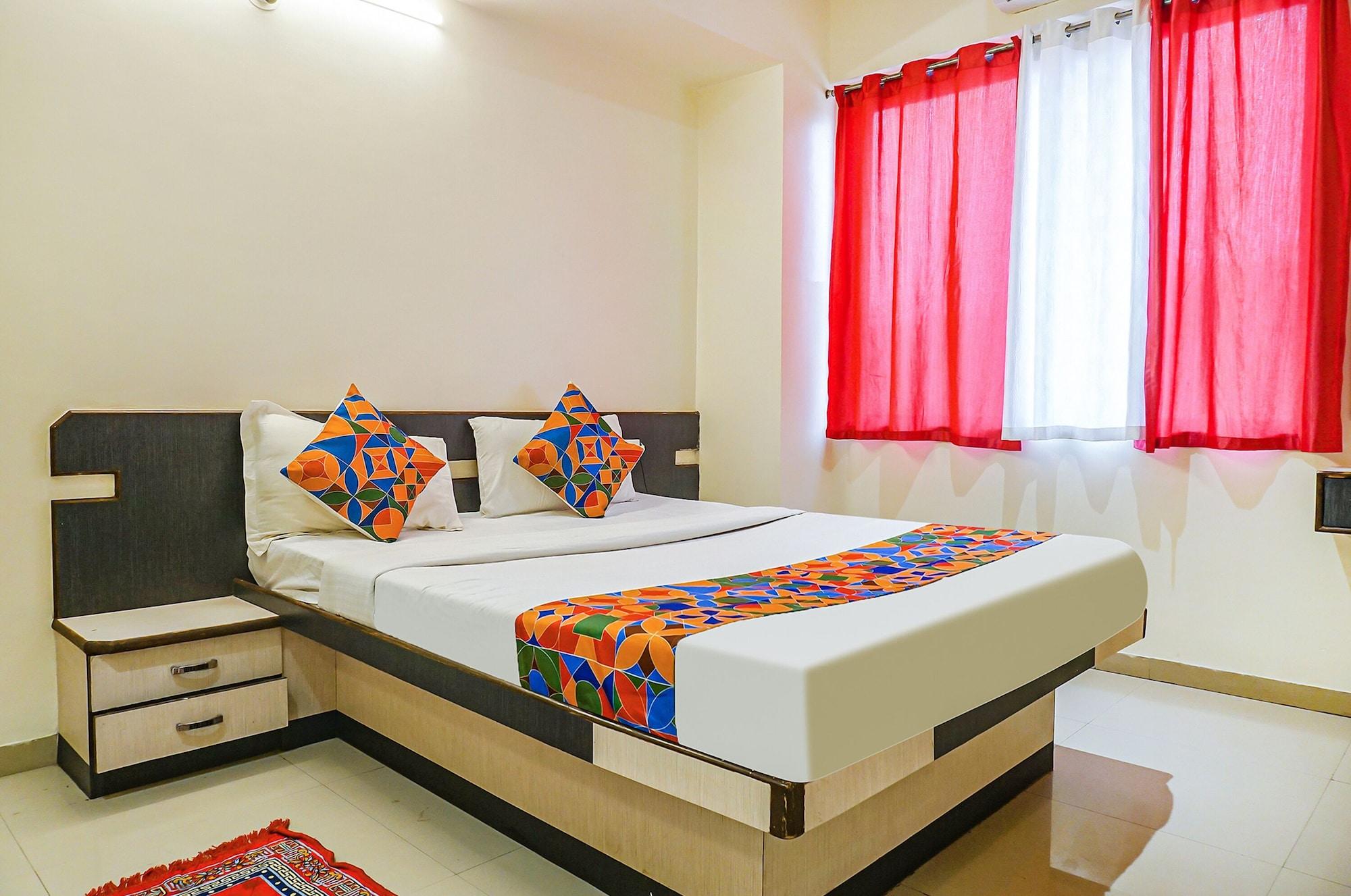 Varios Fabhotel Vitthal Murti Homely Stay