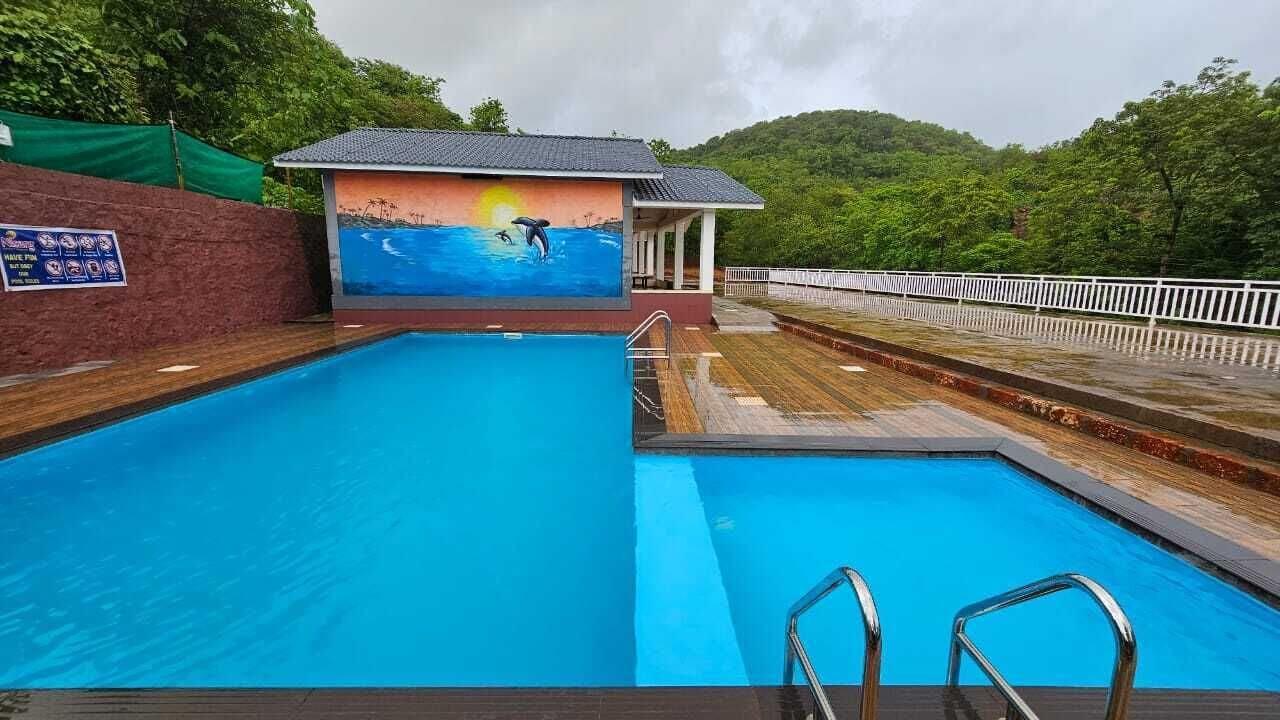 Varios Nisarg Resort