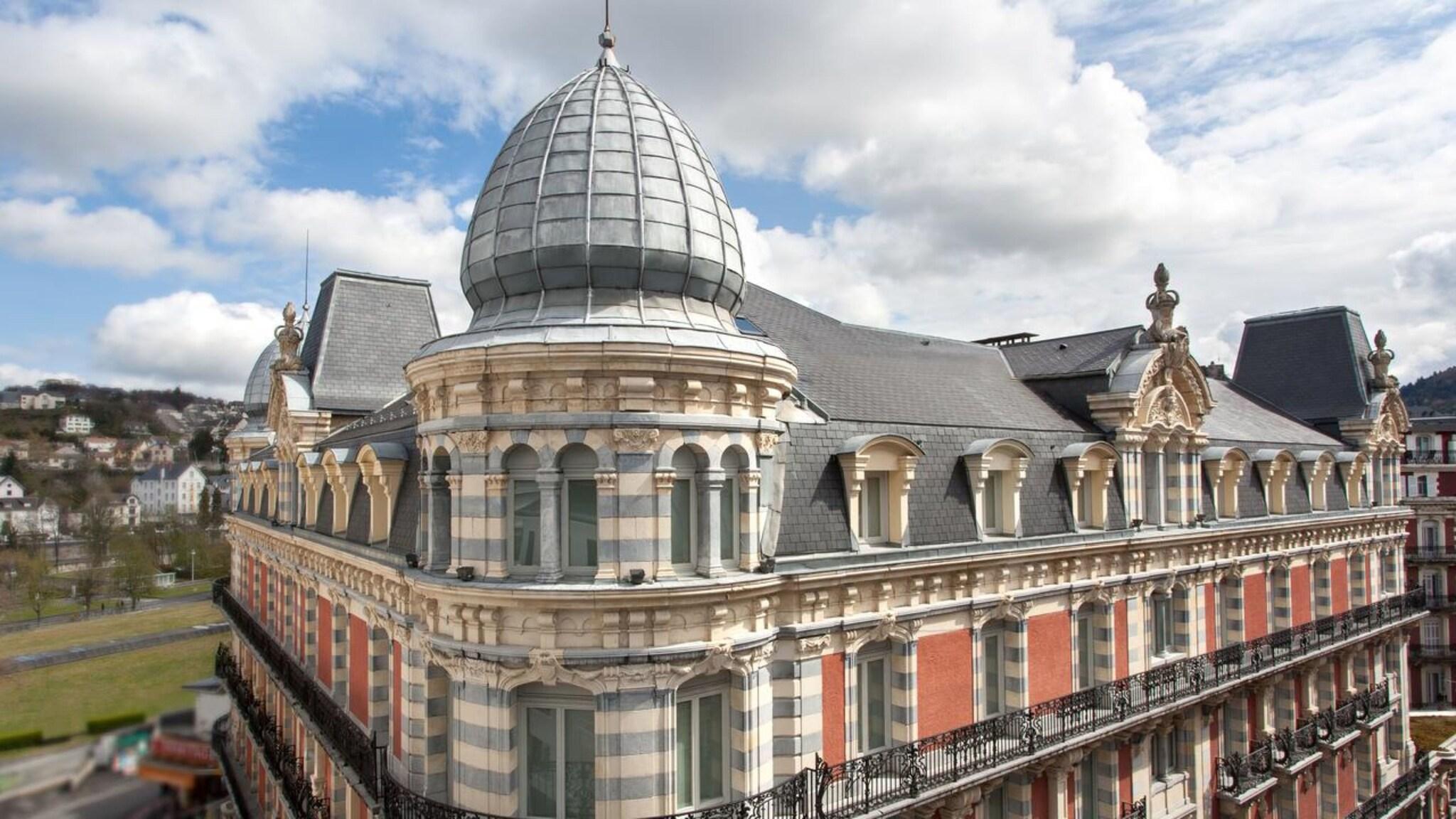 Vista Exterior Grand Hotel Moderne