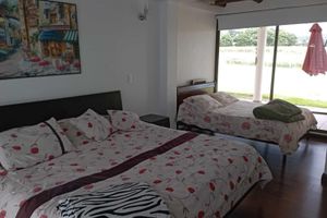 Alquiler Vacacional - A beautiful house with an amazing lake view.