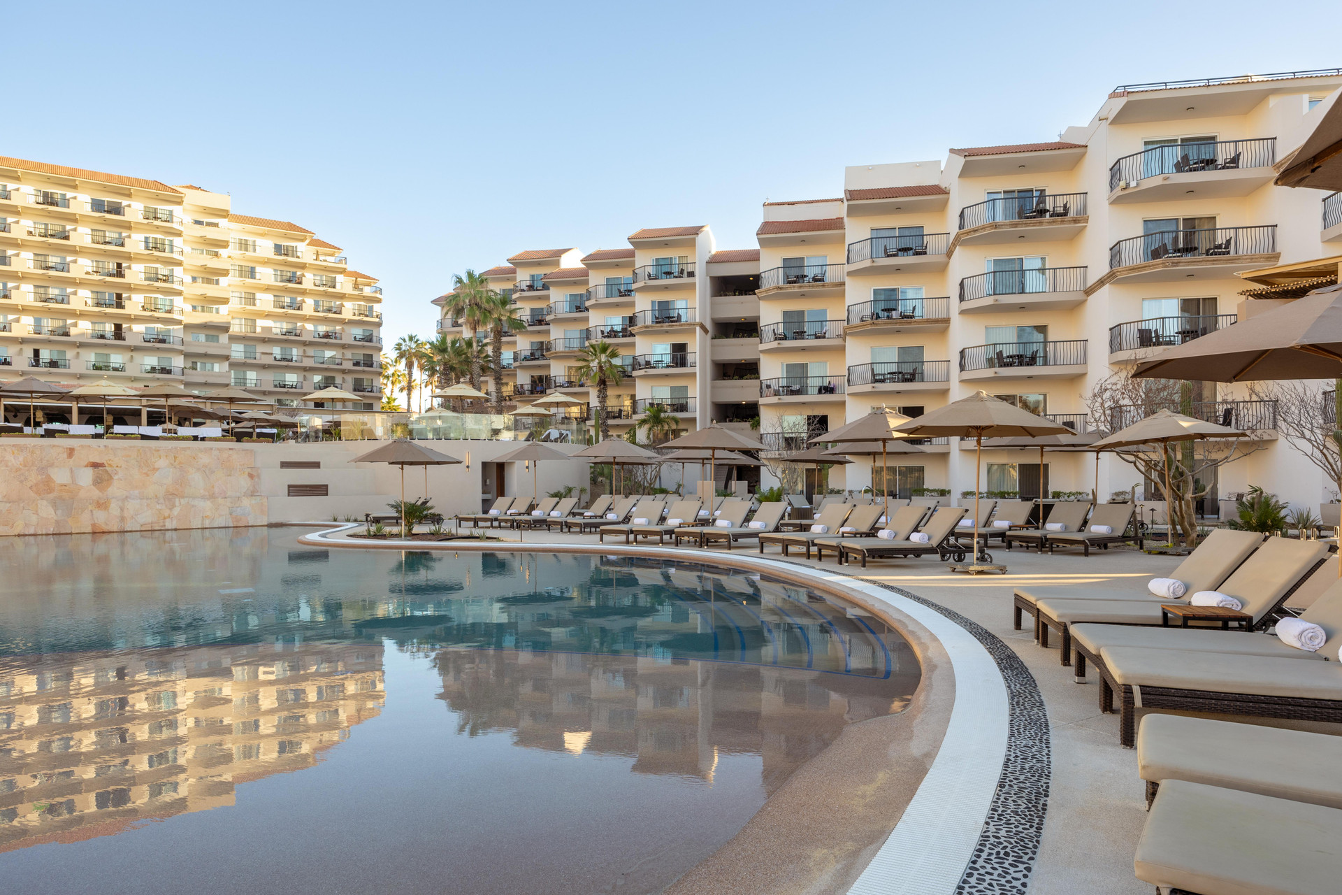 Vista Piscina Villa del Palmar Beach Resort and Spa Cabo San Lucas