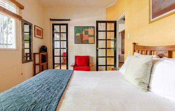 Ave Ámsterdam at Parque México - Hoteles en Roma Sur de Ciudad de México