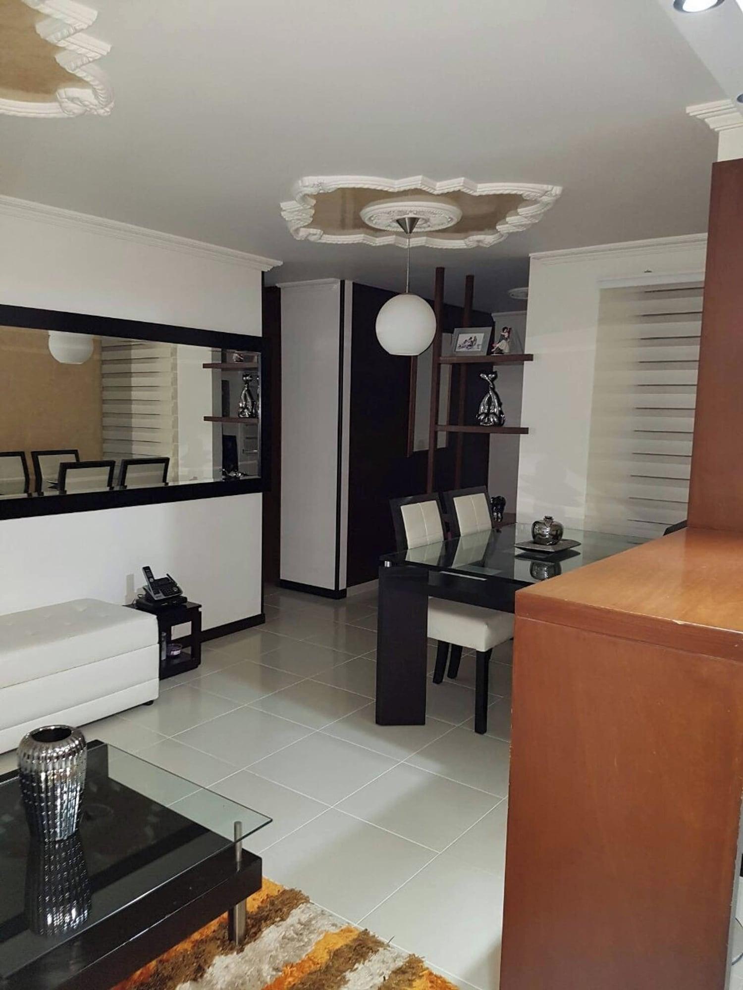 Vista Lobby Supercondo! Home Away From Home mi Casa Tu Casa